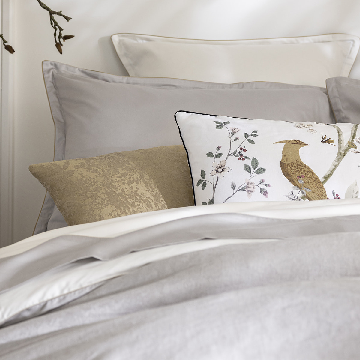 Housse de coussin imprimée en lin et soie, LIN & SOIE, Jaune Desert