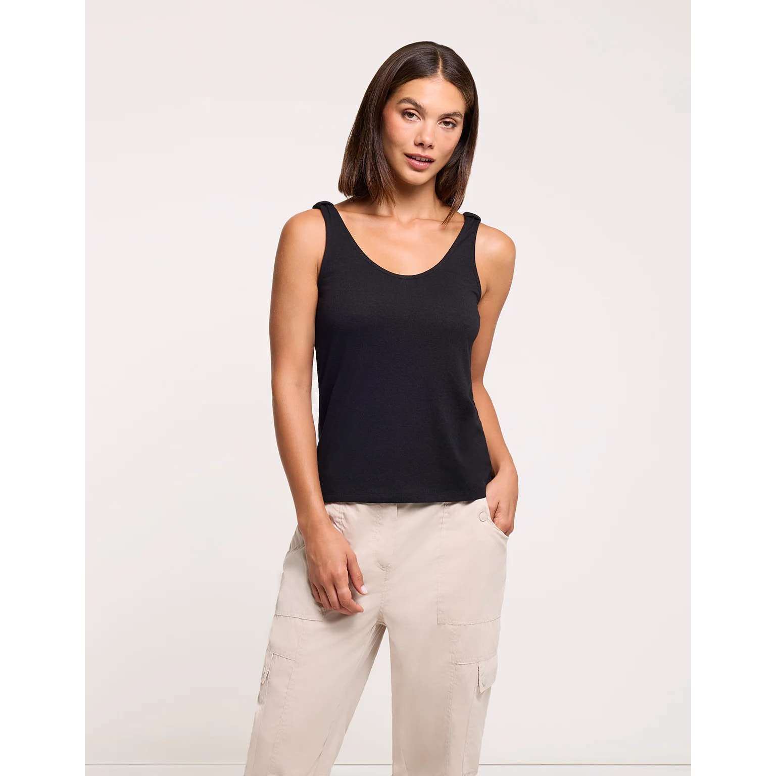 Camiseta Tirantes Negro - Daxin II