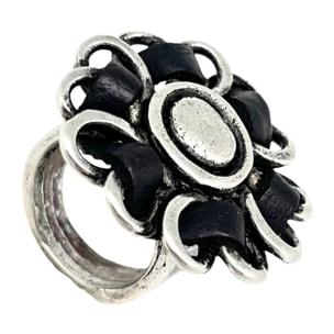 Anillo piel cosido flor negro en plata 10µ