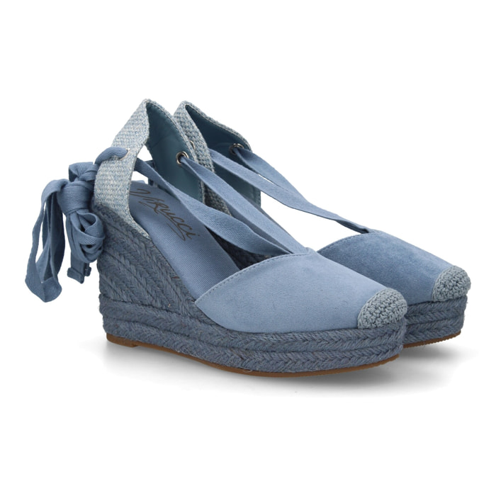 Alpargata de cuña alta de esparto con cintas