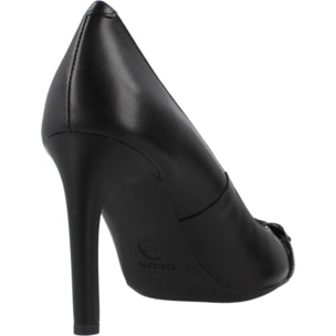 Zapatos de Vestir Mujer de la marca GEOX  modelo D DAVIOLA Black