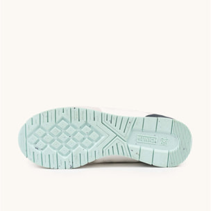 Zapatilla Retro Running Blanca con Detalles Gris Perla y Menta MUNICH DASH WMN 282