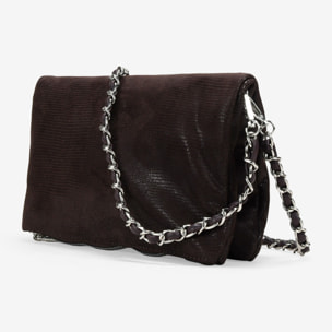 Bolso con solapa marrón y asas de cadena
