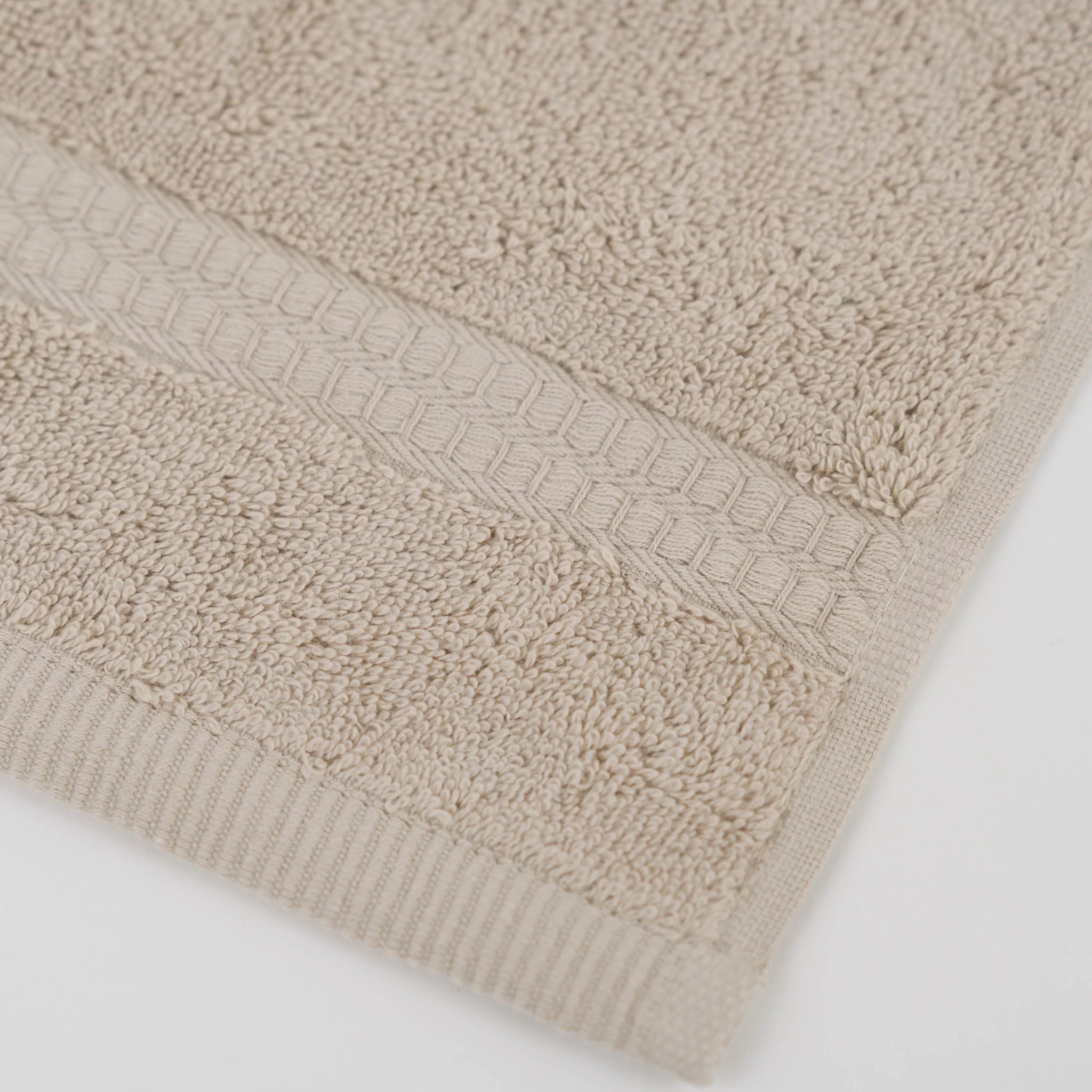 Toalla de baño 700gr/m² topo