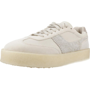Sneakers de  Mujer de la marca CLARKS  modelo TOR 80 BEIS