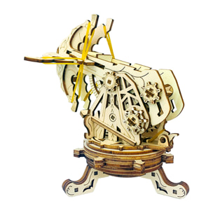 Maqueta de Madera 3D, con movimiento mecánico diseño de Ballesta de asedio de la Edad Media. 126 piezas.