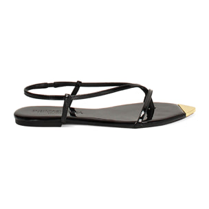 Sandali bassi neri stile minimal