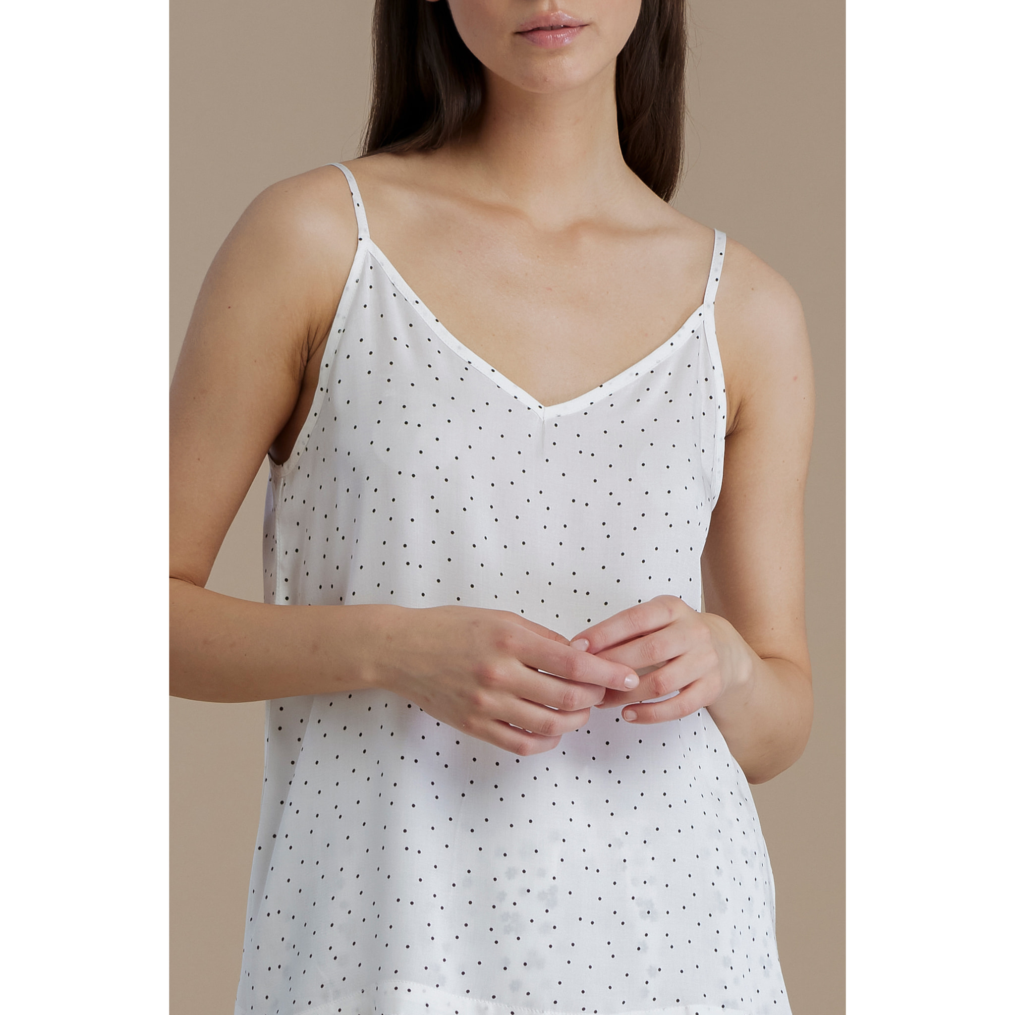 Pigiama donna in viscosa top bretellina e pantalone corto articolo dot Noidinotte