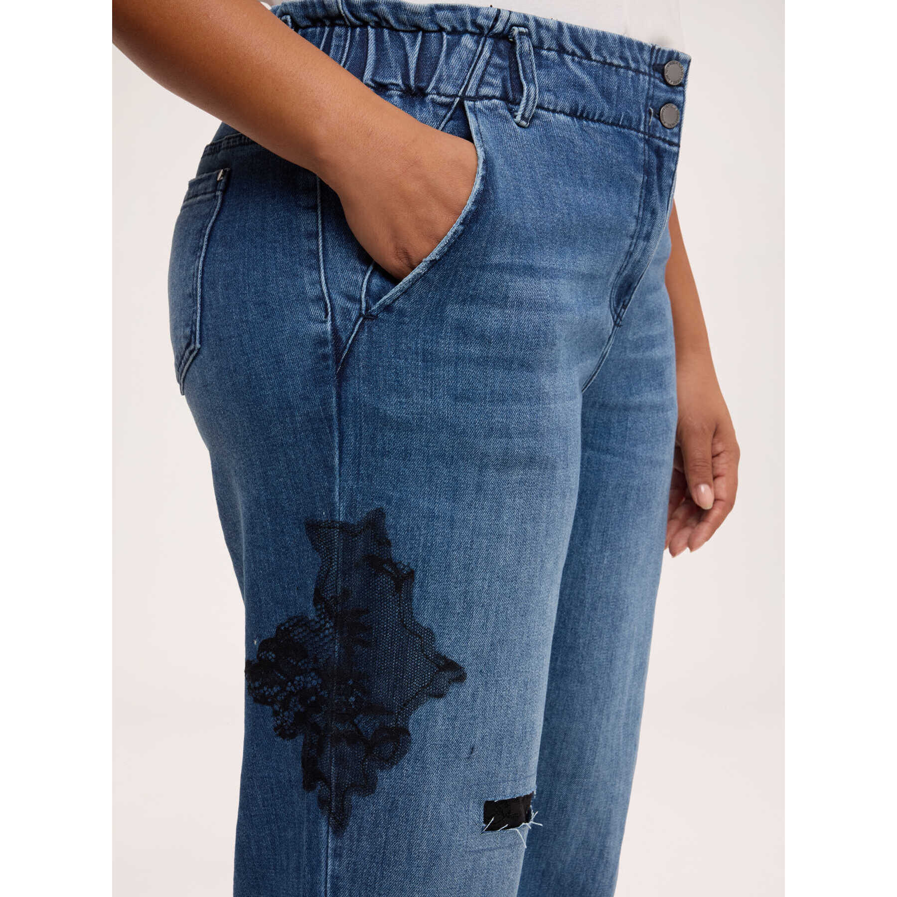 Fiorella Rubino - Jeans balloon con encaje y roturas - Azul