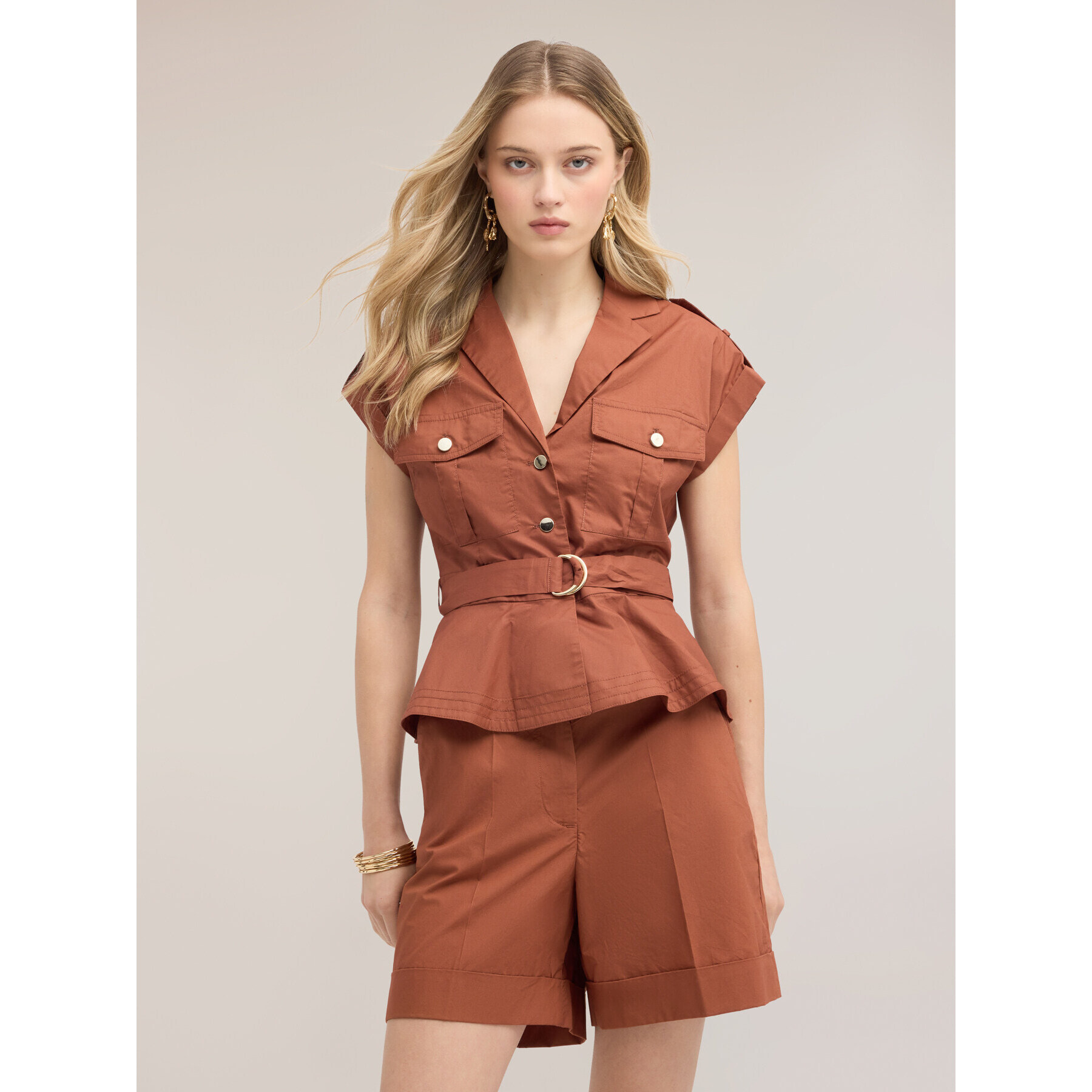 Motivi - Camicia in popeline con tasche - Marrone