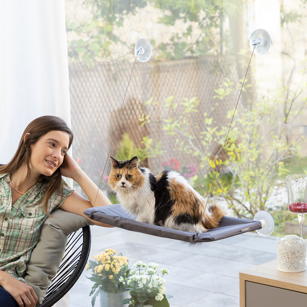 Pack Clip pour Selfies pour Animaux Familiers et Hamac Suspendu pour Chats InnovaGoods
