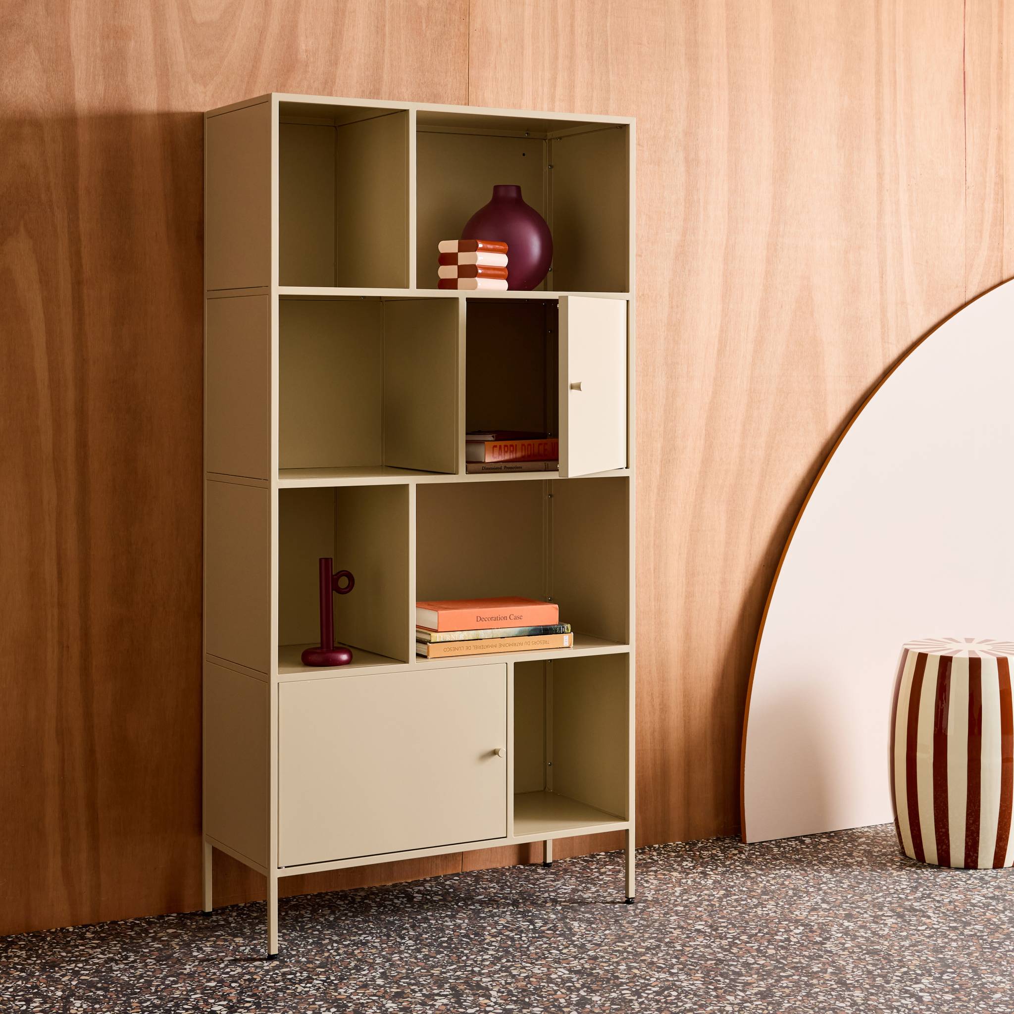 Buffet, meuble de rangement industriel métal 8 compartiments OKLAHOMA