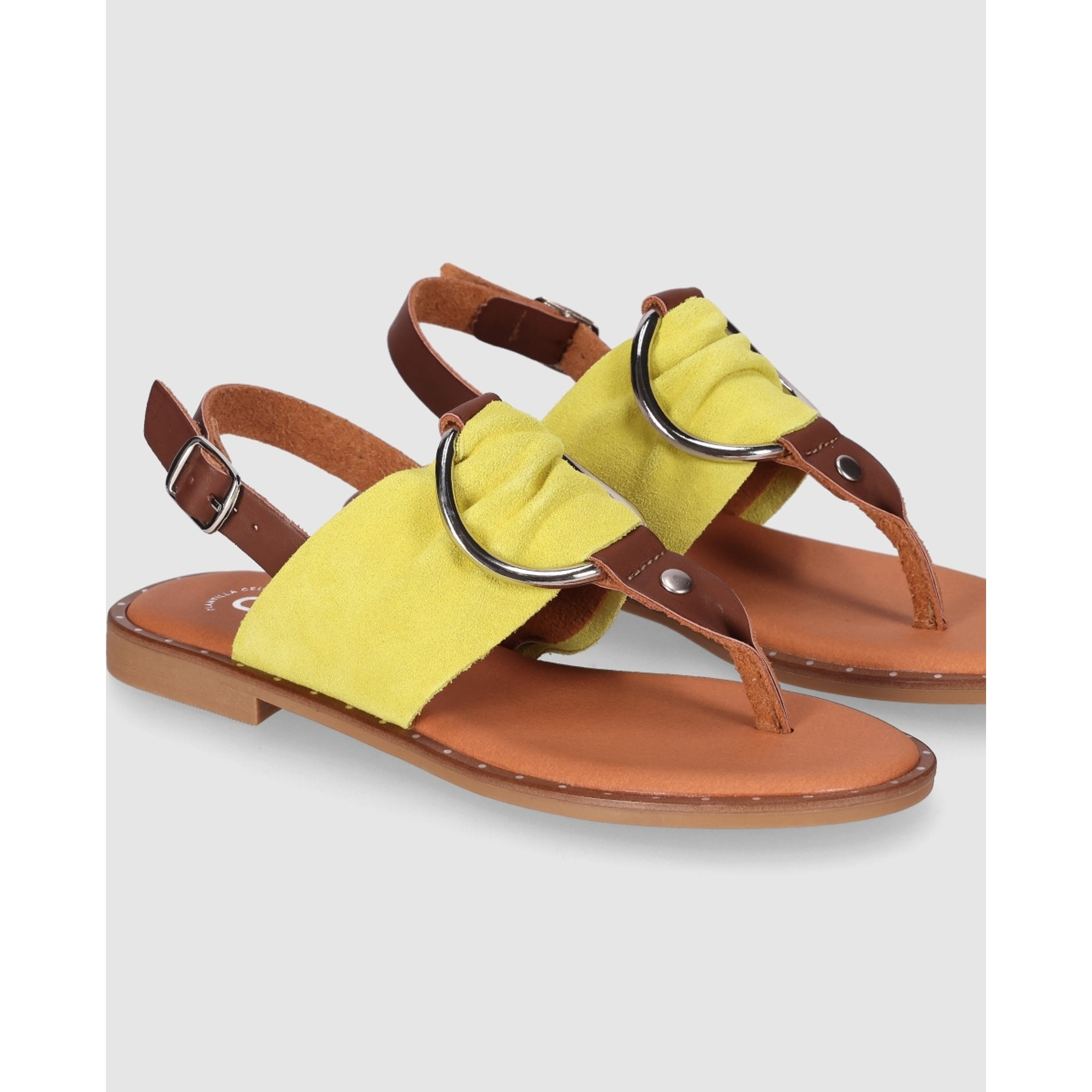 Sandalias de Serraje - Amarillo - Tacón: Bajo