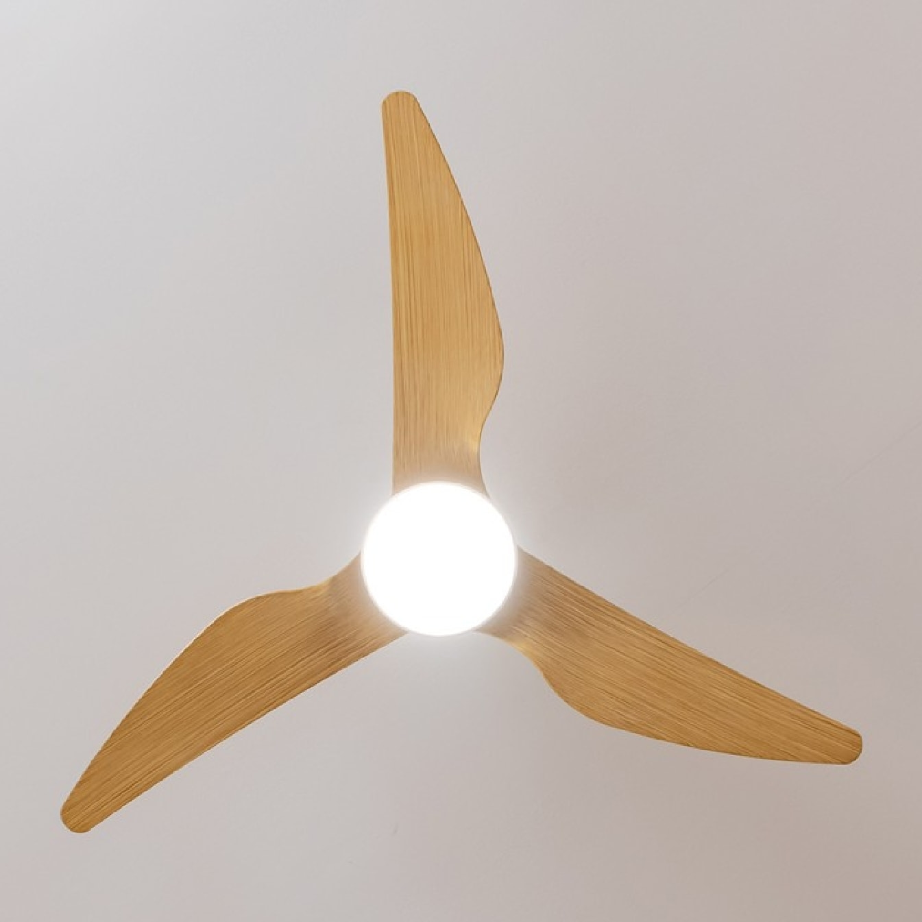 Cecotec Ventilateur de plafond avec lampe EnergySilence Aero 5250 LightWood