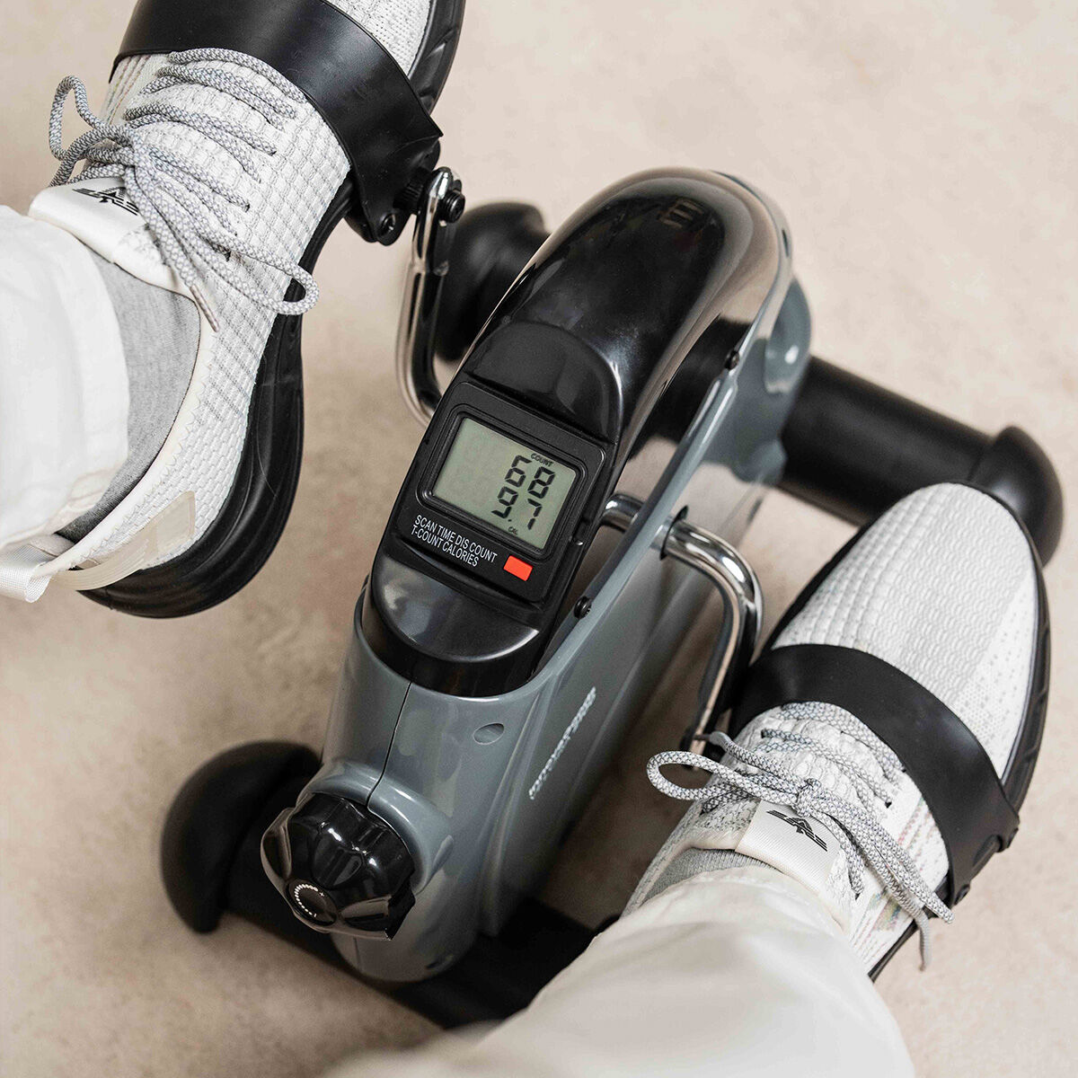 Pedaliera statica per braccia e gambe con tappetino Velora 2100 InnovaGoods