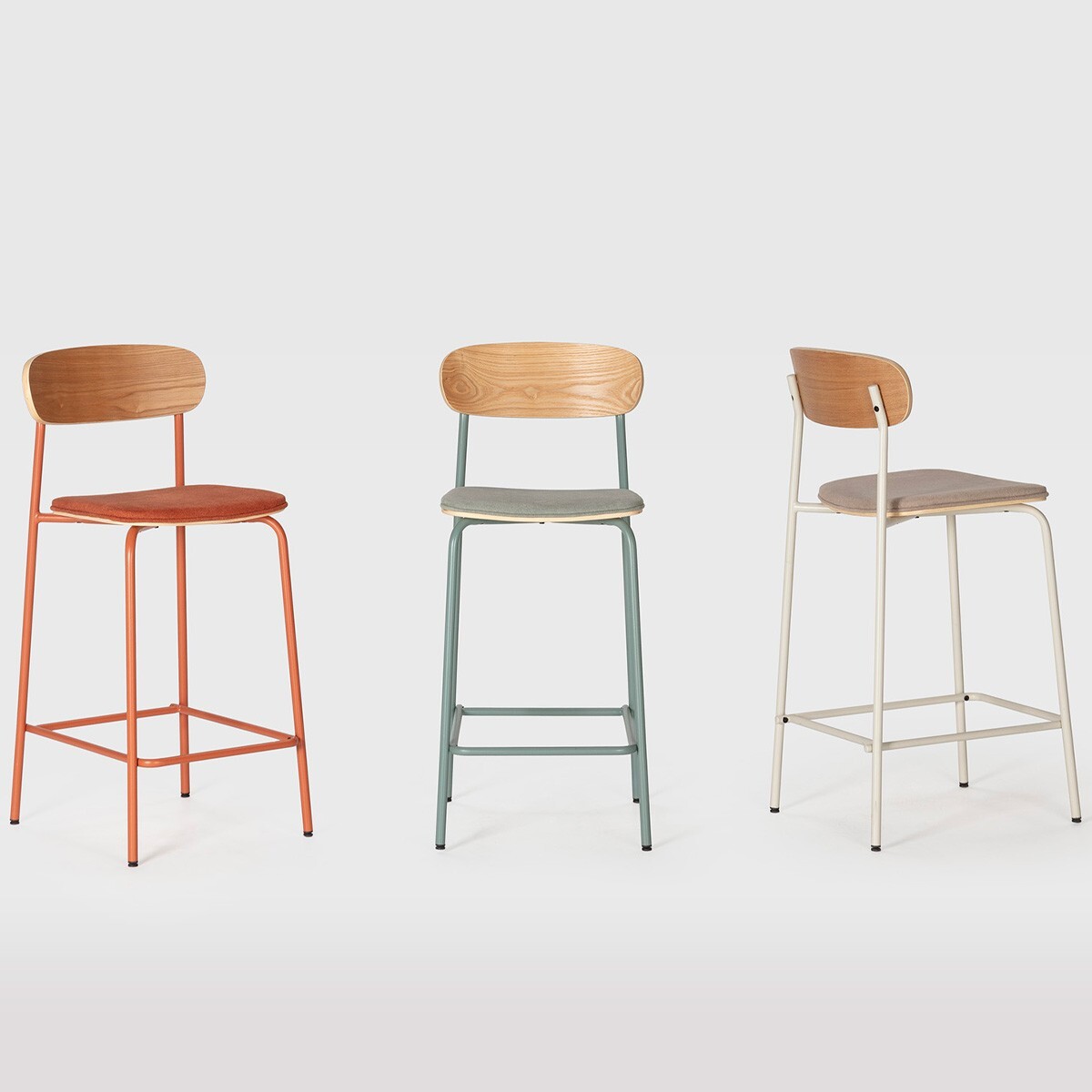 Lot de 2 tabourets de bar en tissu - SVALA