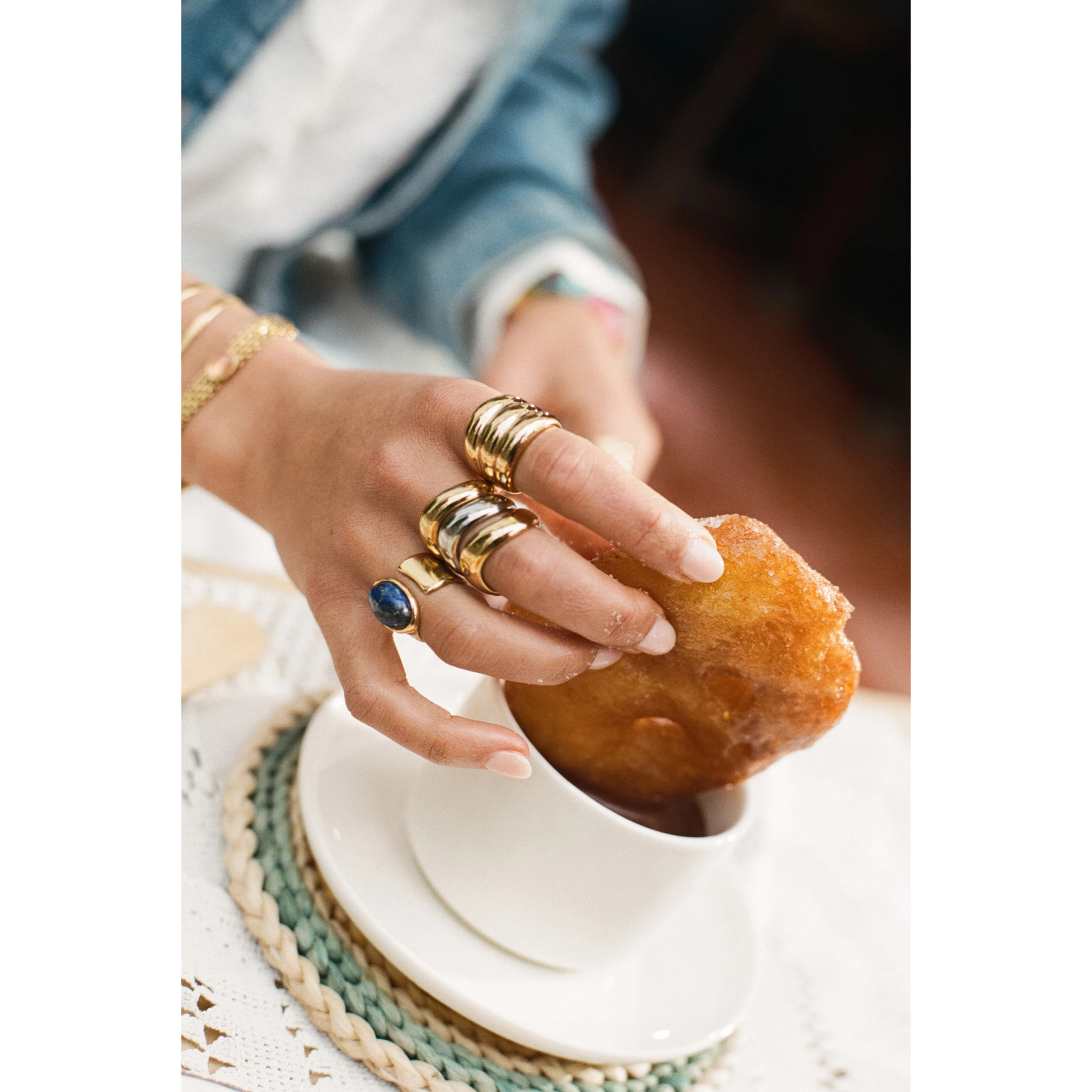 Anillo Índigo Azul Acero Baño Oro