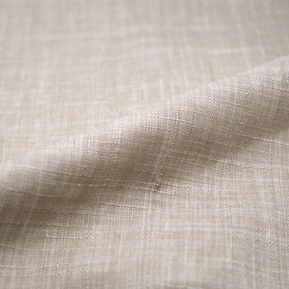 Lot de 2 chaises en tissu beige et bois de frêne - Tabata
