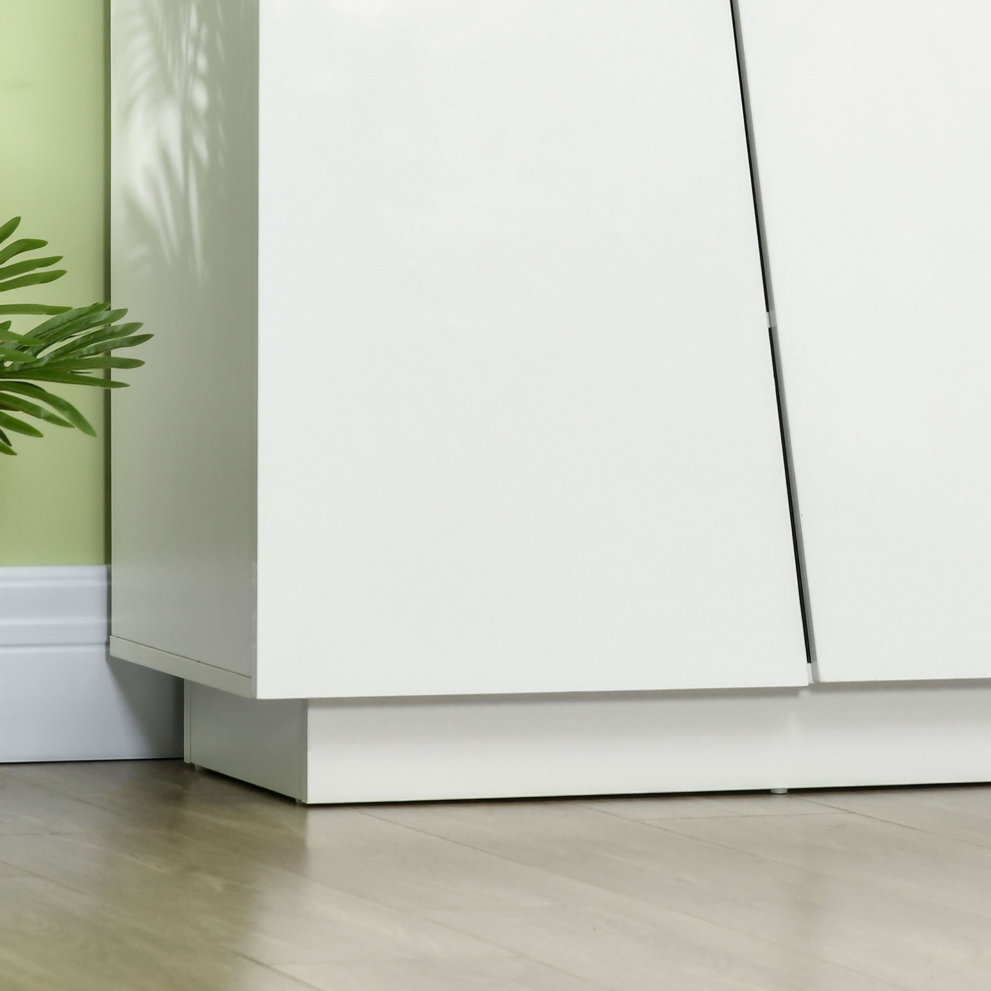 Buffet design façade blanc laqué 4 portes 2 étagères dim. 150 x 40 x 88 cm blanc