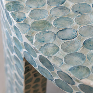 Table d'appoint en coquille de capiz bleu SOLNA
