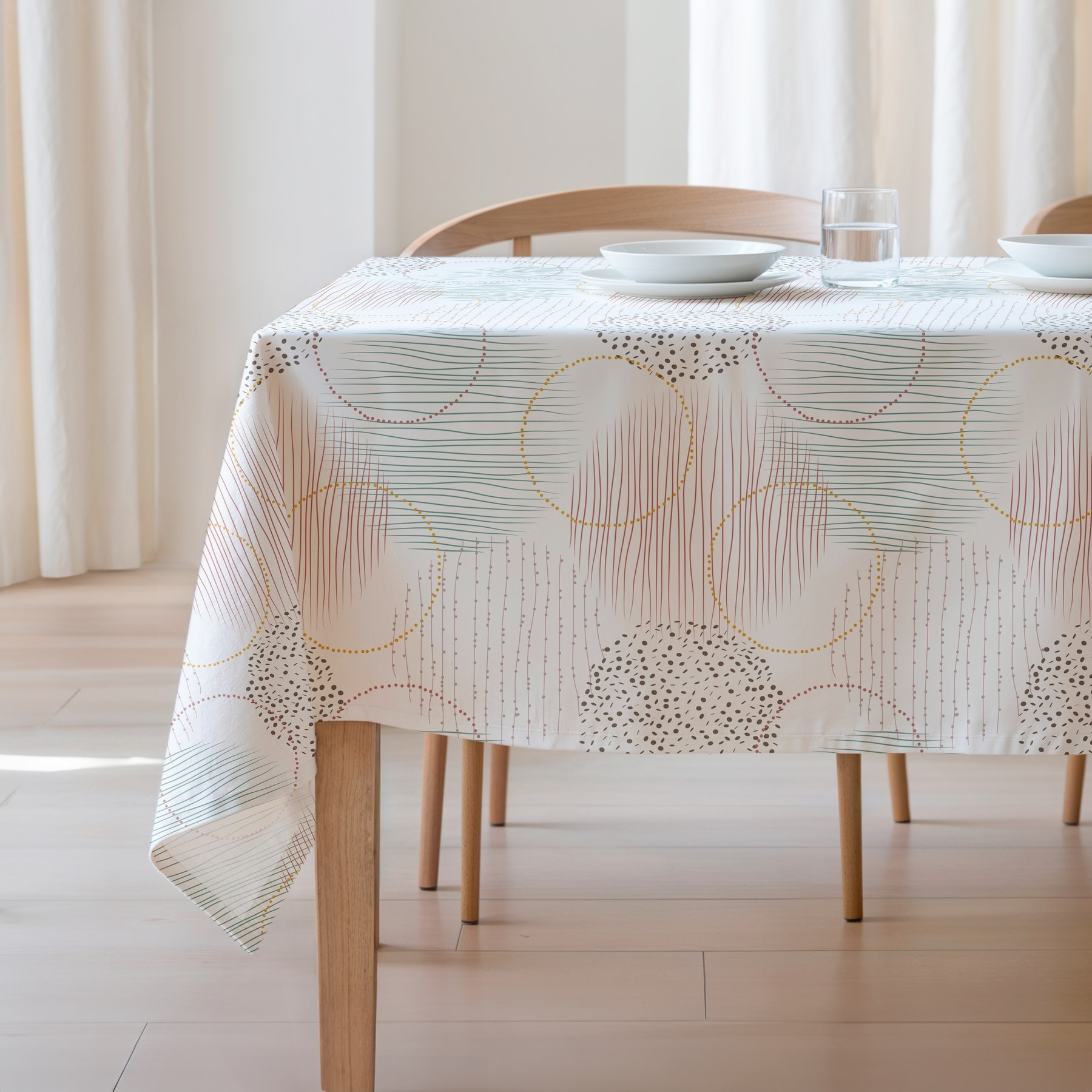 Nappe imprimée anti-tâches NAROA BLANCHE