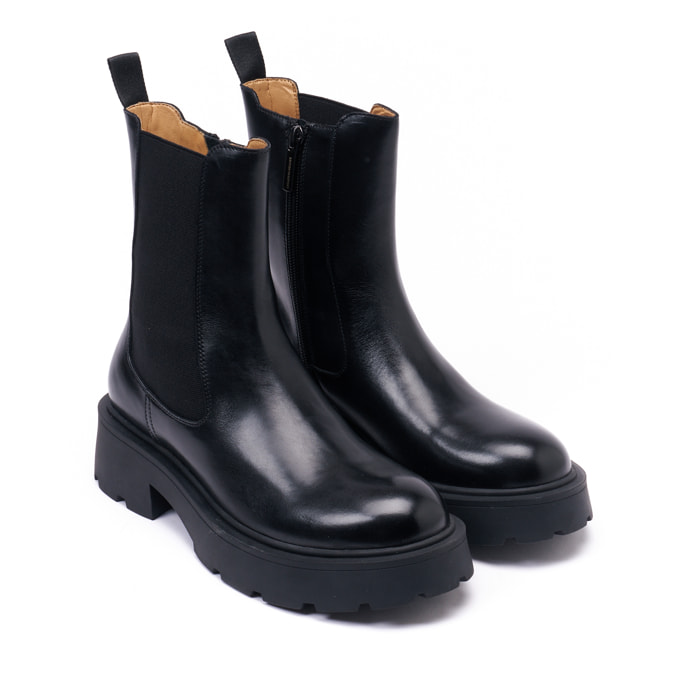 Stivaletto British Passport Nero