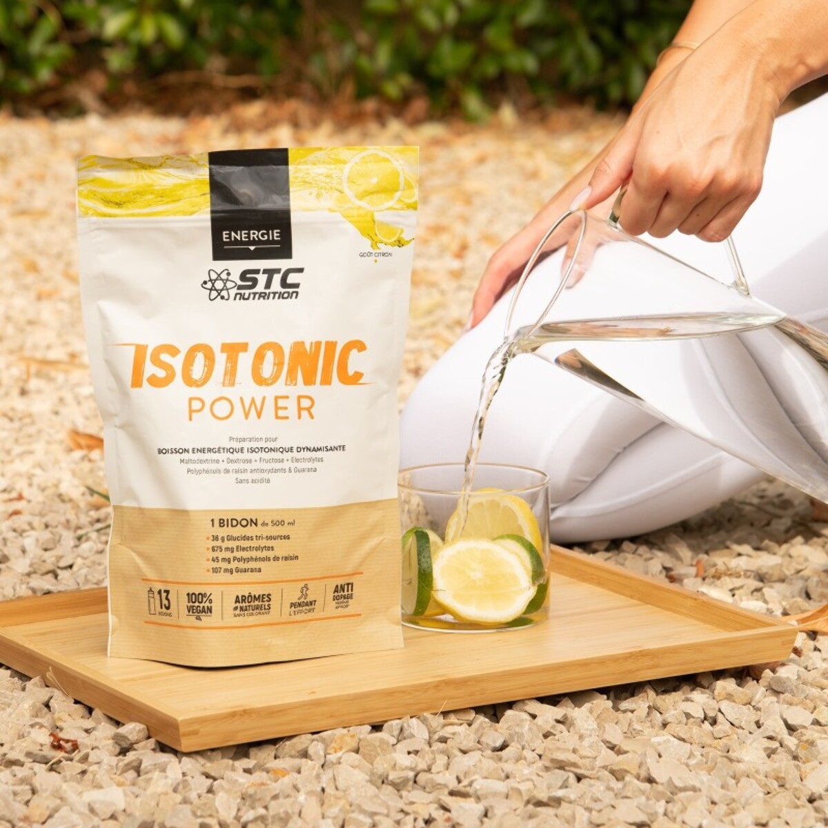 STC NUTRITION - Isotonic Power - Préparation pour boisson énergétique isotonique dynamisante - Source d'électrolytes - Hydratation optimale - 100% vegan - 13 doses - Doypack 525 g