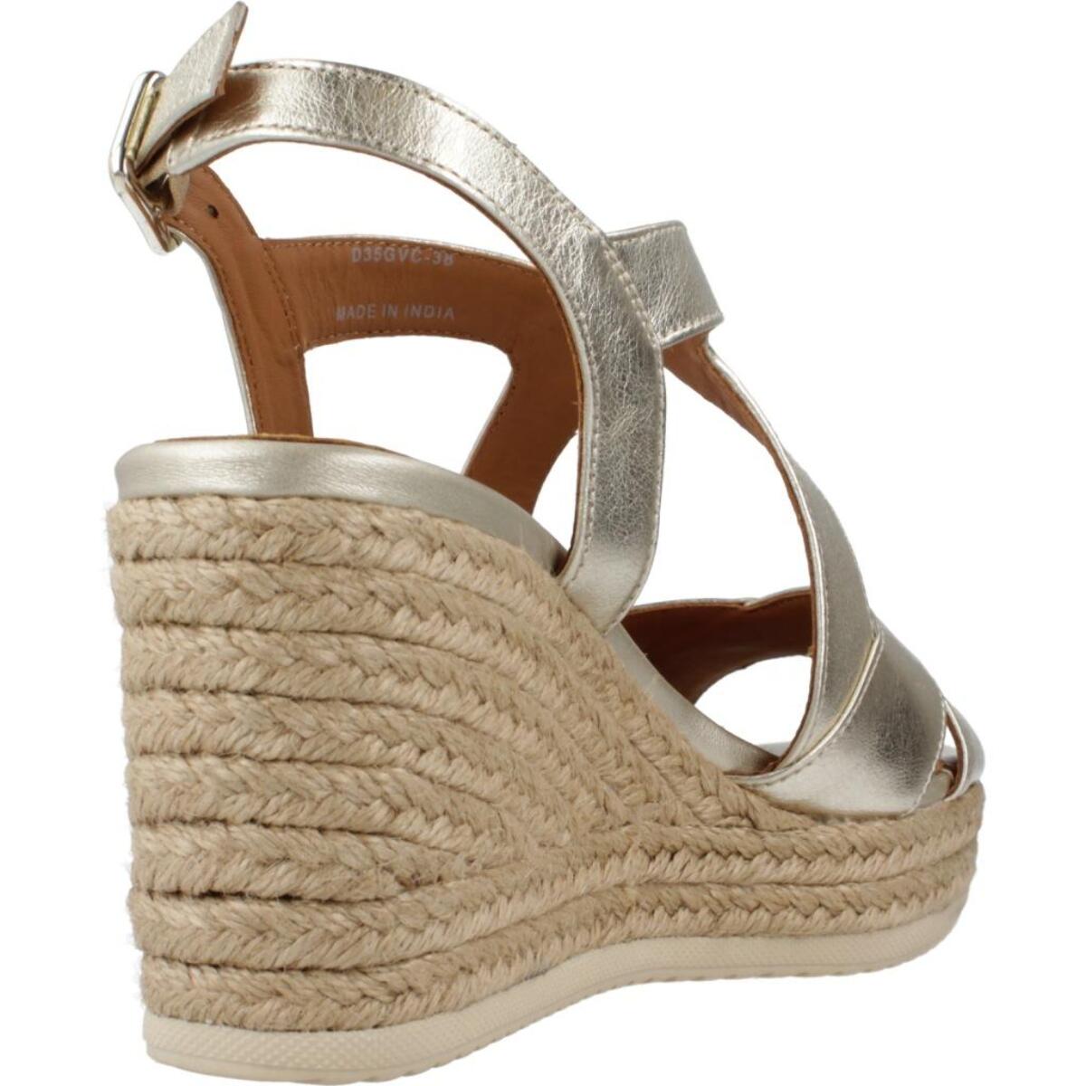 Sandalias Mujer de la marca GEOX  modelo D PONZA ORO