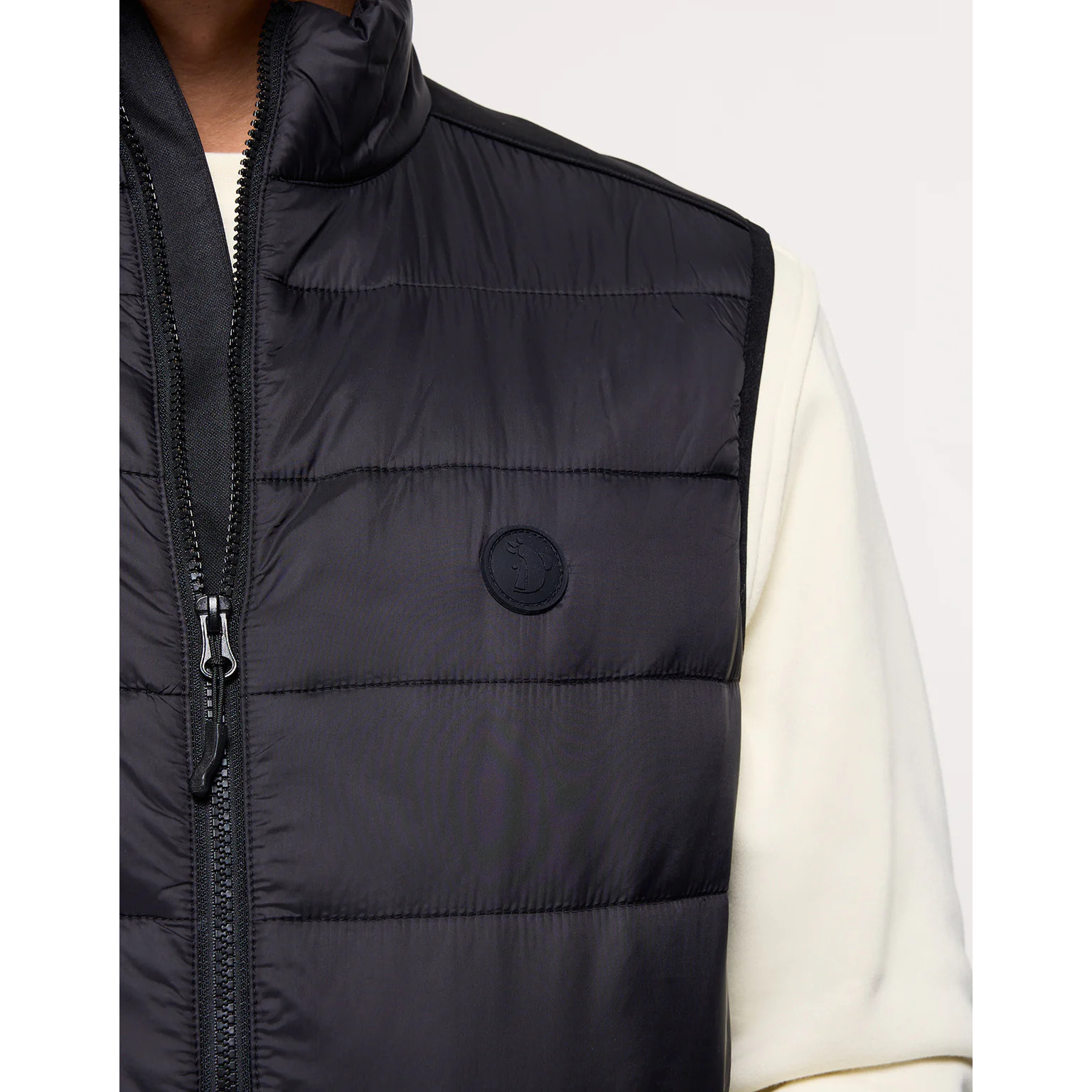 Chaleco Negro - Tarva