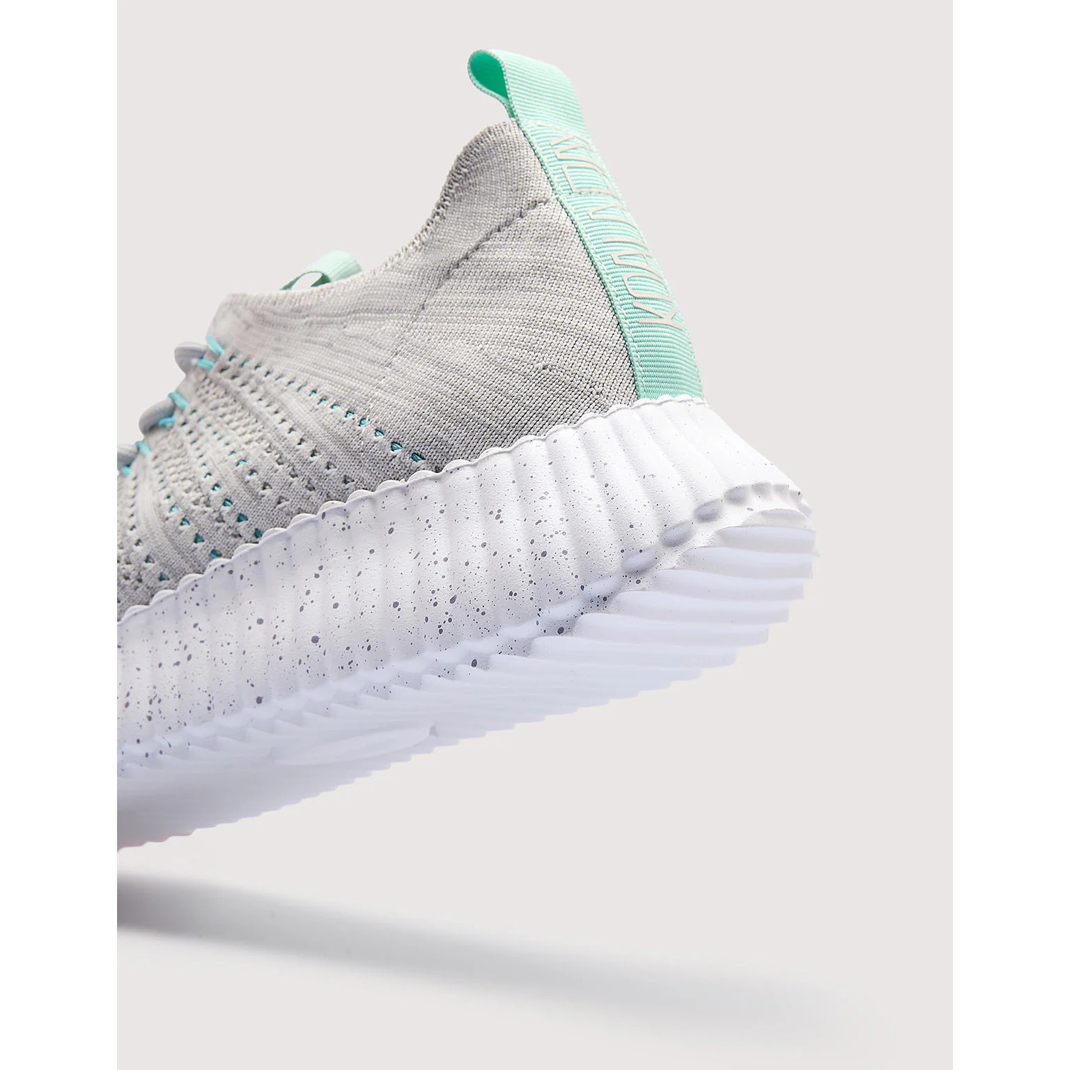 Sneaker Gris Claro - Trento