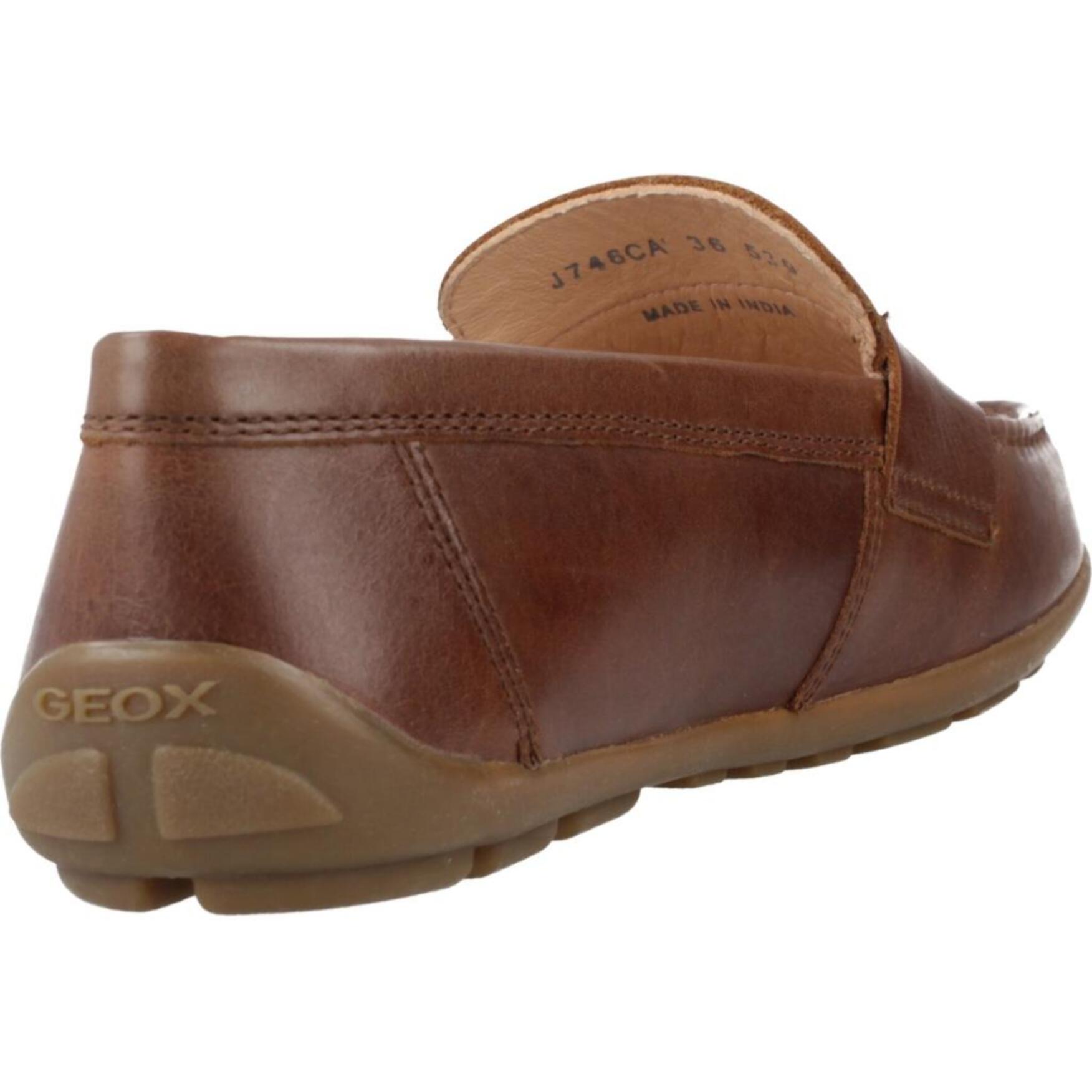 Zapatos Niño de la marca GEOX  modelo J NEW FAST BOY MARRON