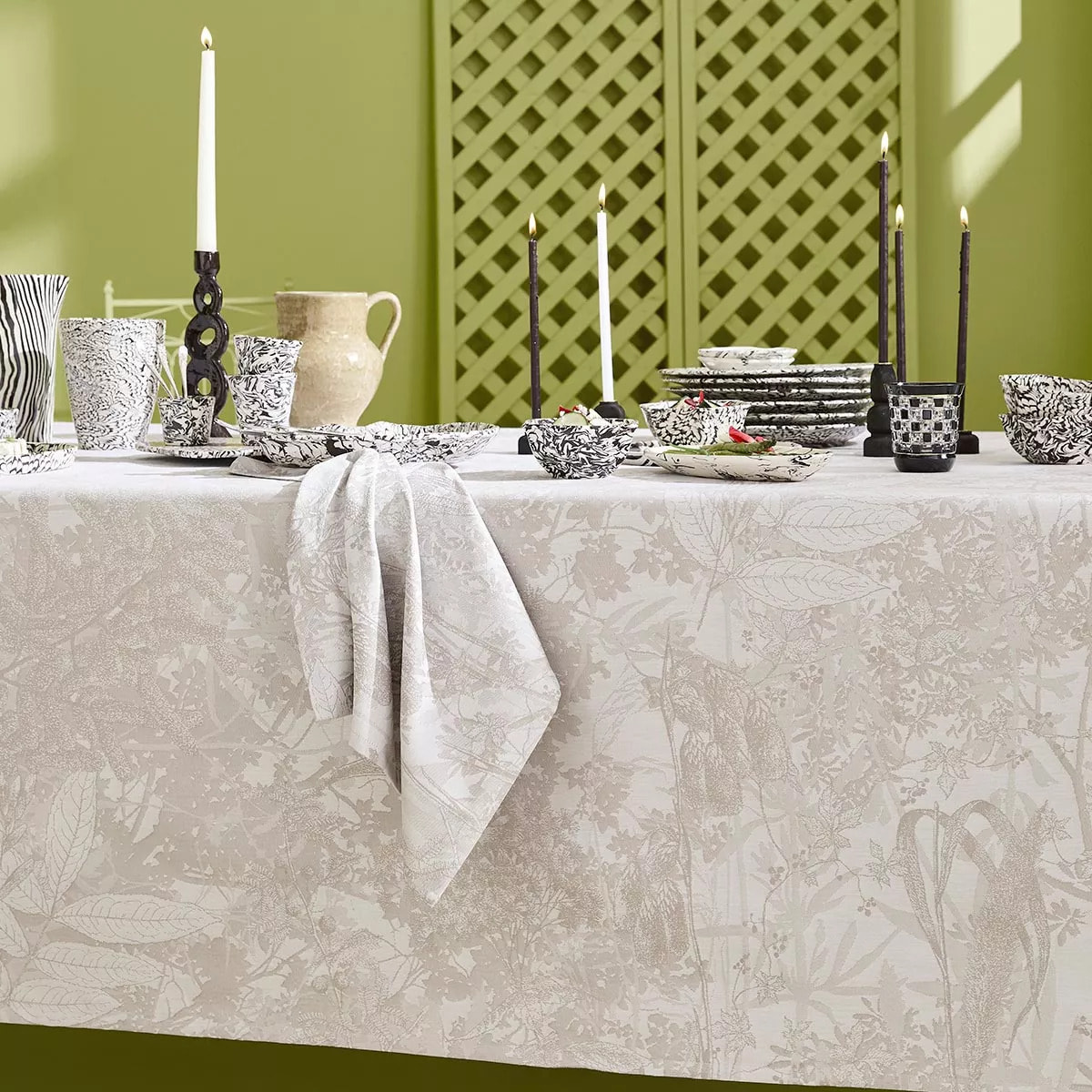 Serviette pur coton 220 g/m² motif jacquard beige Mille esprit jardins chanvre