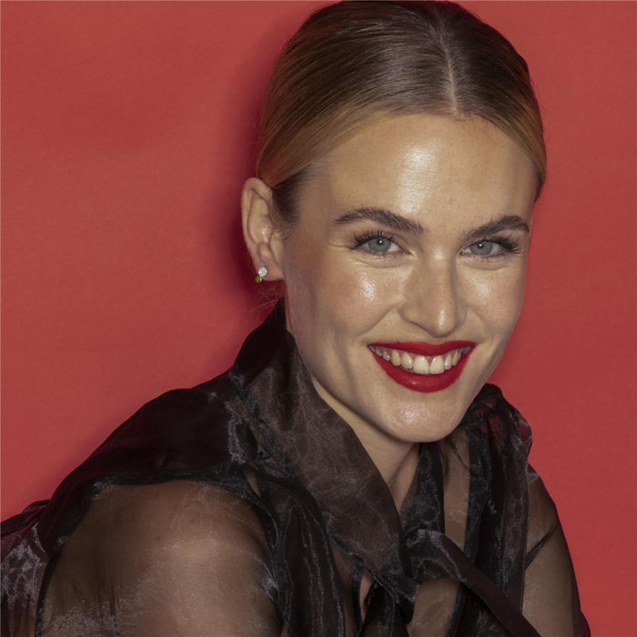 Pendientes con Circonita Brillante acabado oro 18k