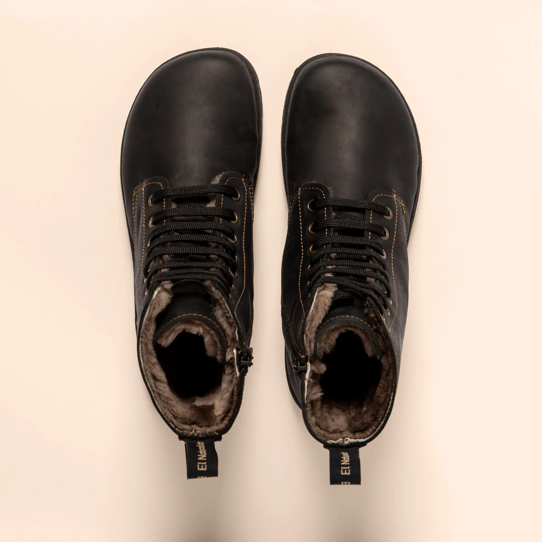 Botines N5264C ARIZONA BLACK / NOMADA color Black