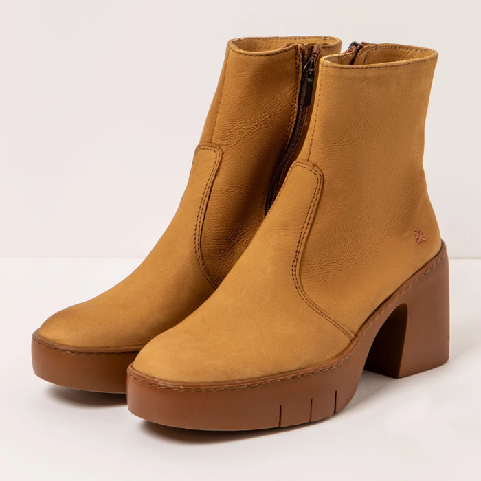 Botines con tacón 1656 NOBUCK KARAMEL/SOFIA color Karamel
