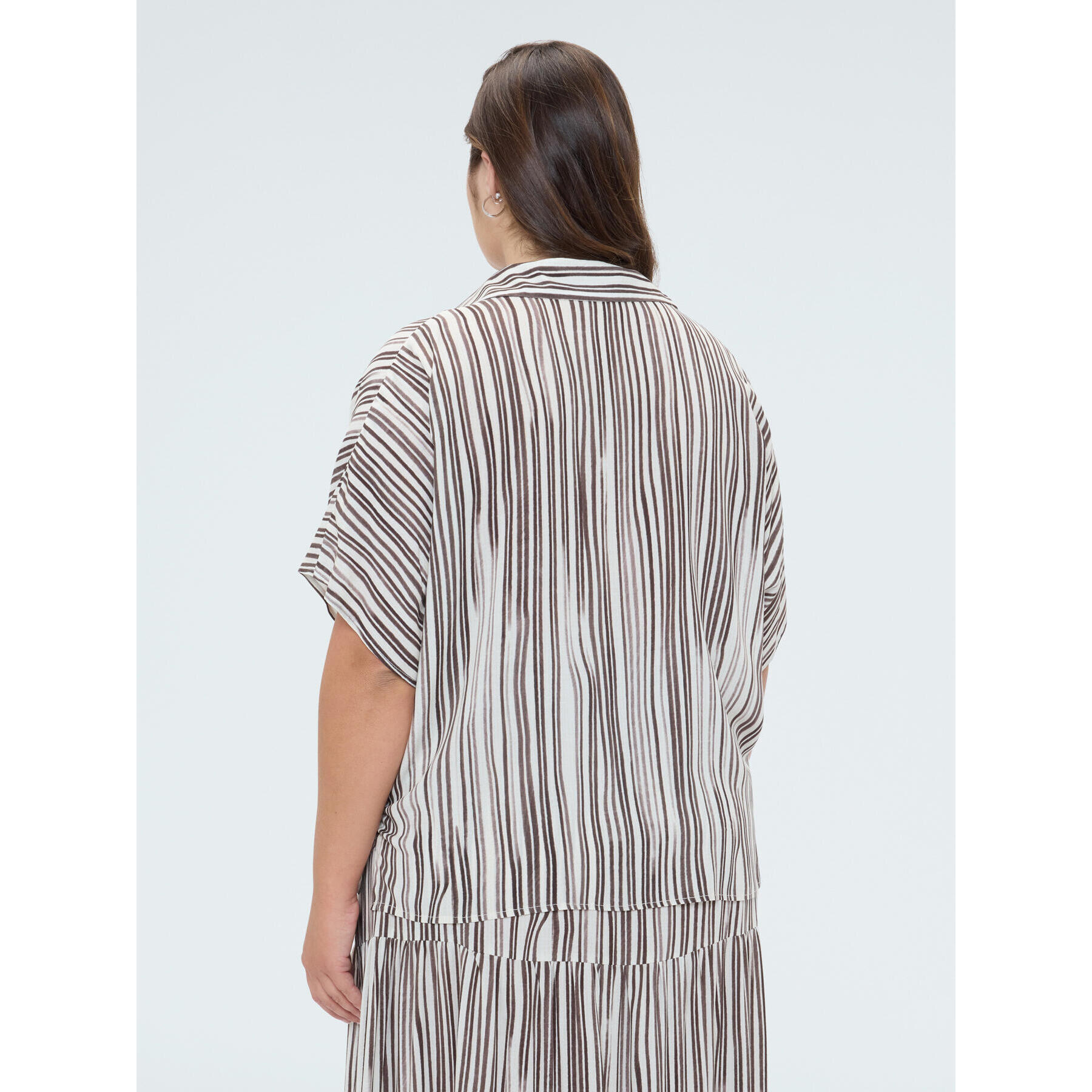 Fiorella Rubino - Blusa a righe in viscosa - Marrone