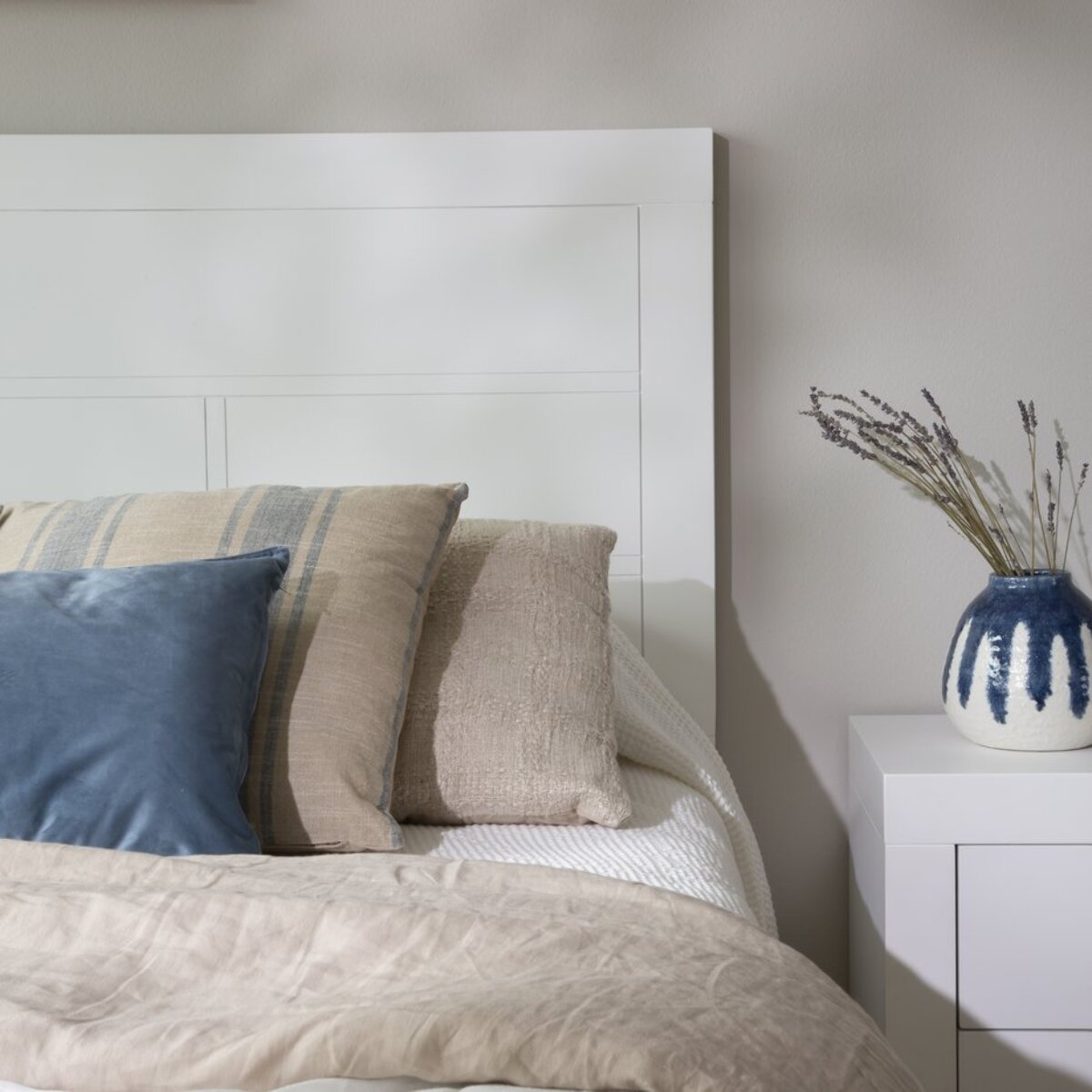 Tête de lit Sisal -panneau de mdf et laqué blanc-couleur laqué blanc mat 162 x 120 x 4 cm