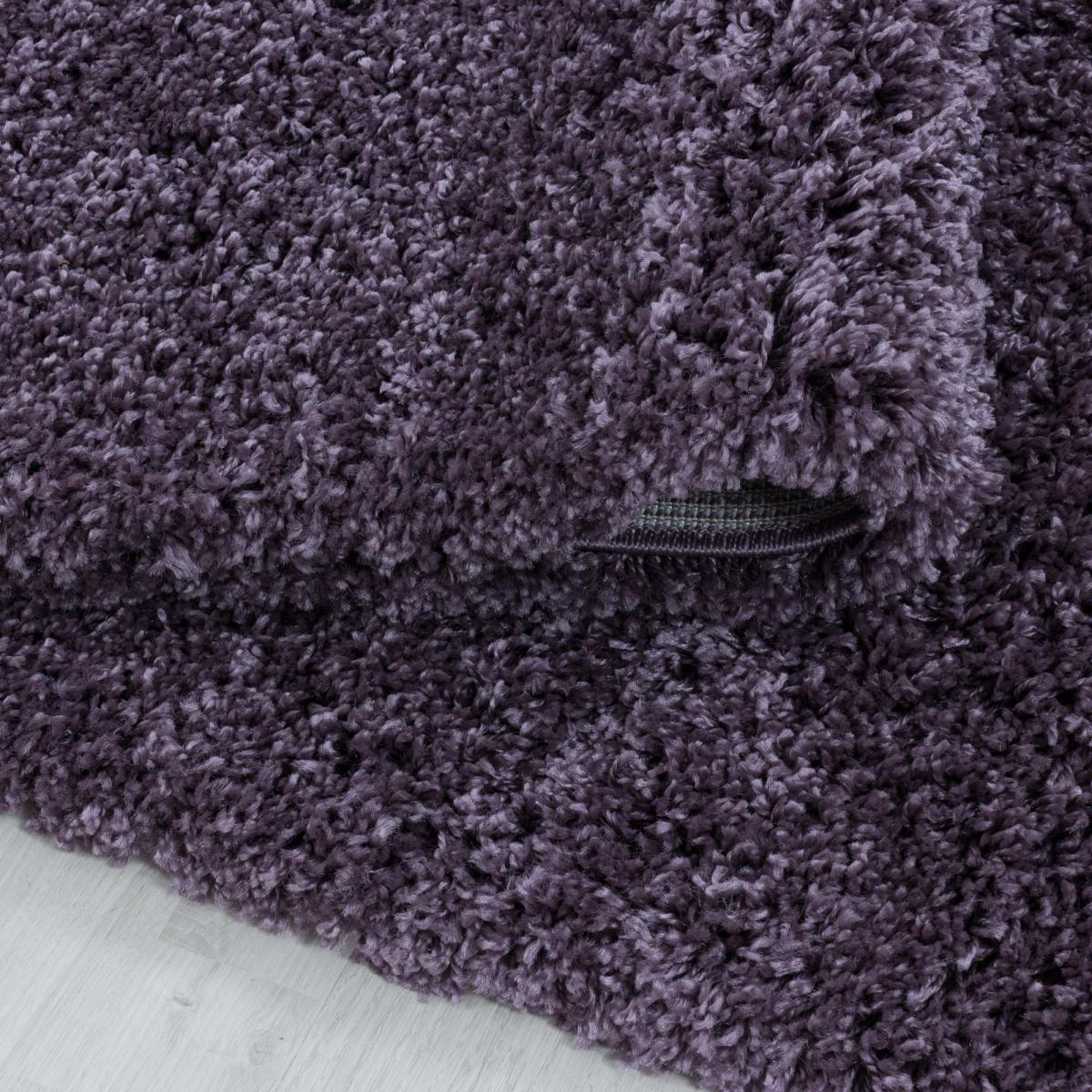 Tapis poils longs shaggy tissé motif uni RIBI