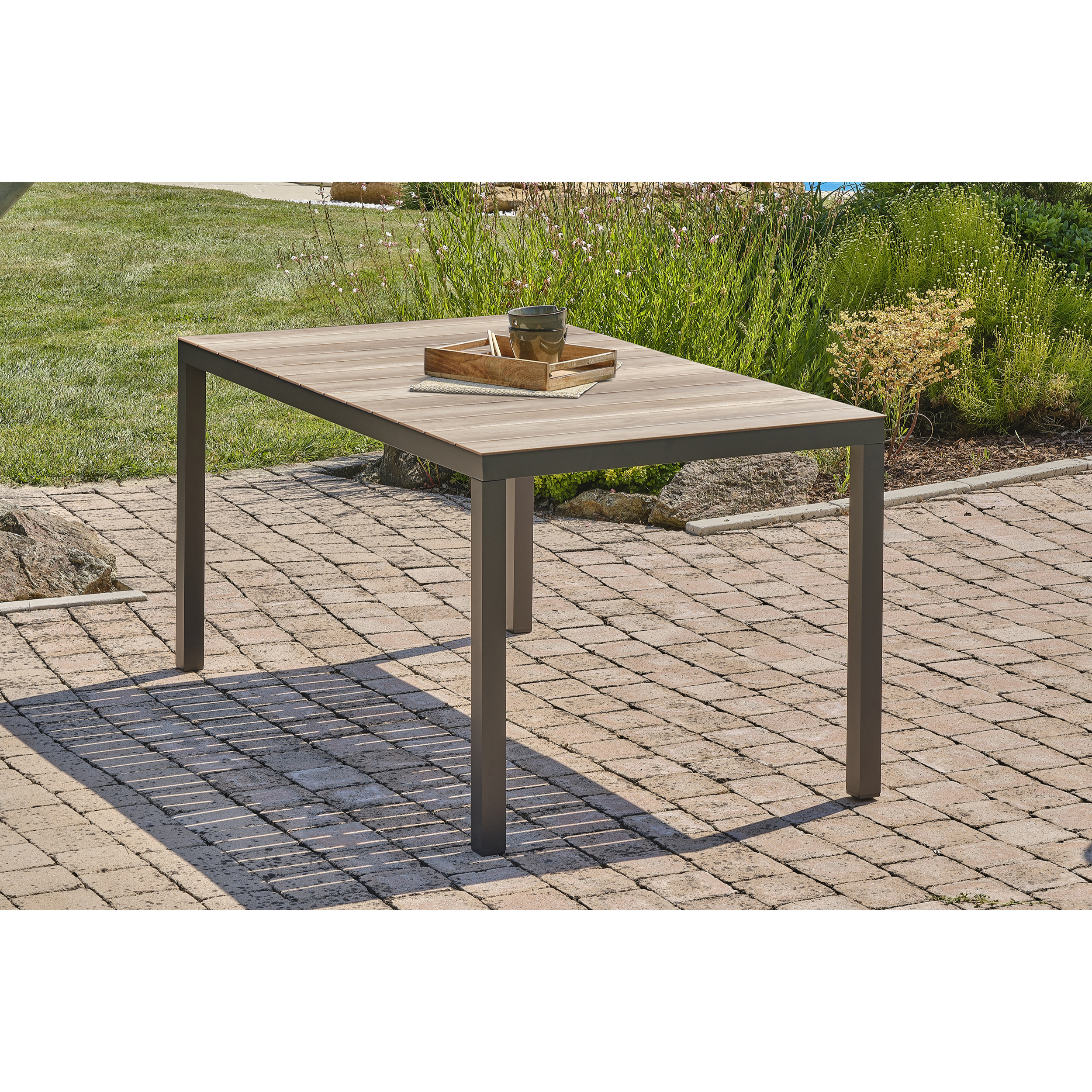 BOSTON - Table de jardin en alu anthracite plateau en polywood imitation bois