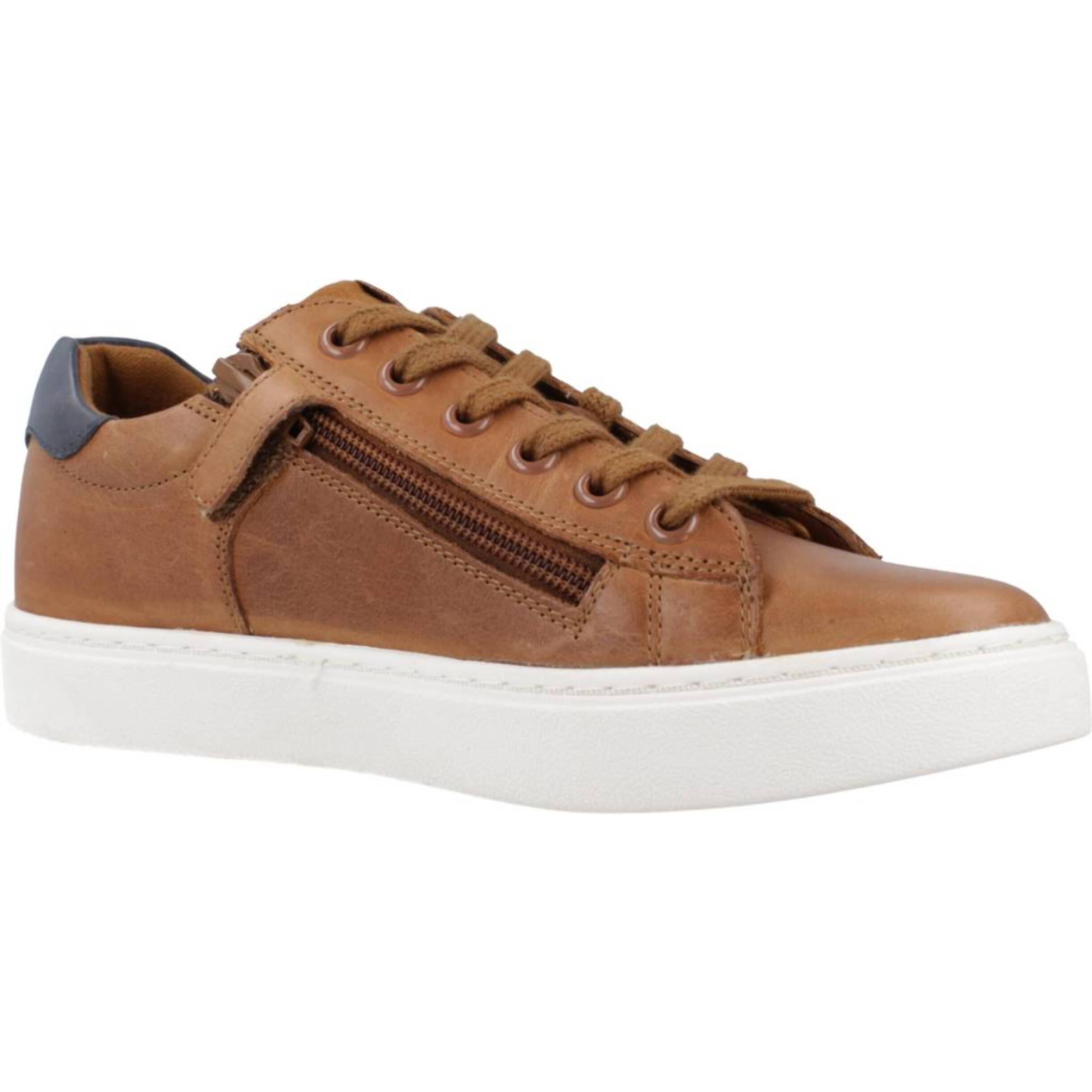 Zapatillas Niño de la marca GEOX  modelo J NASHIK A MARRON