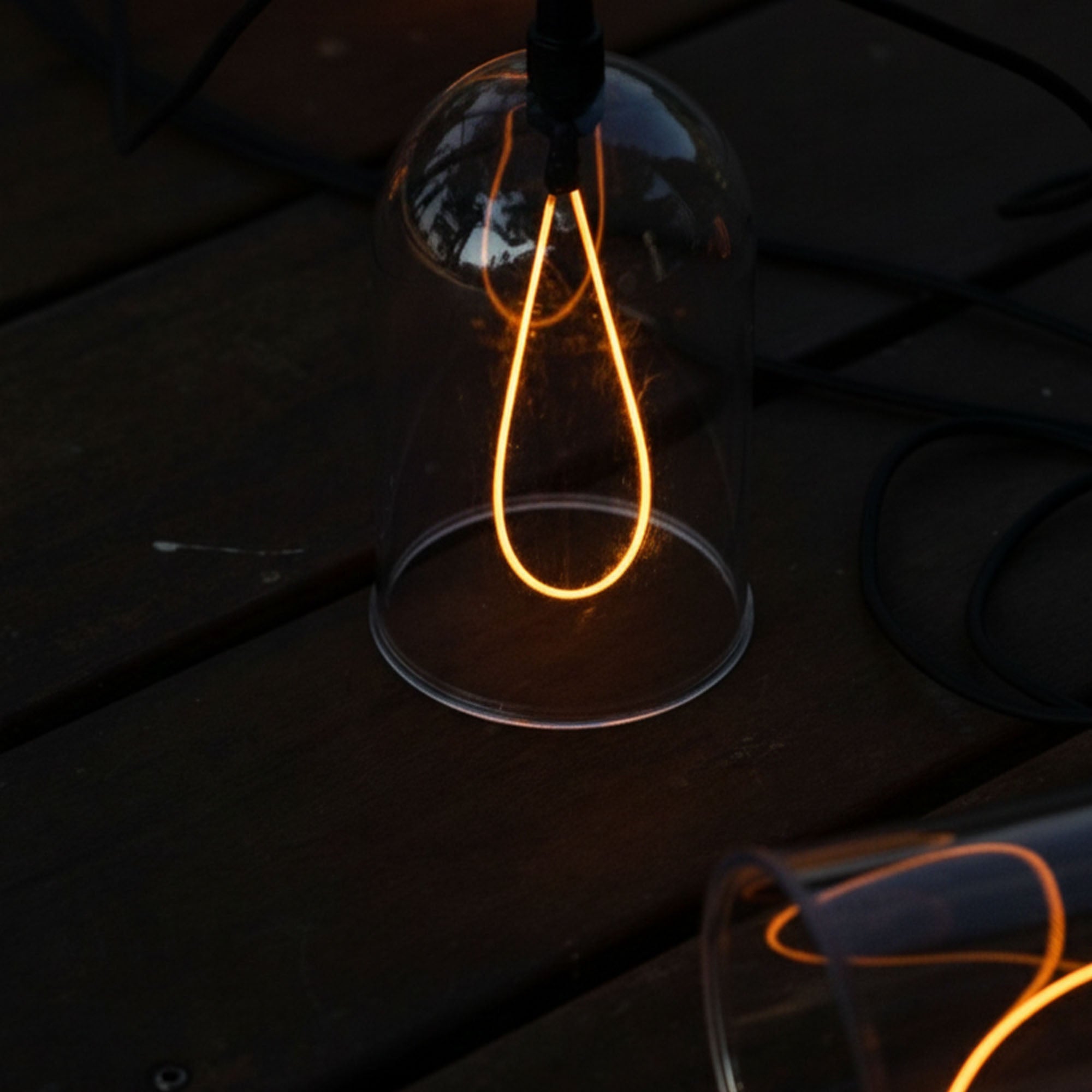 Guirlande filament GLOW 8 cloches 15M