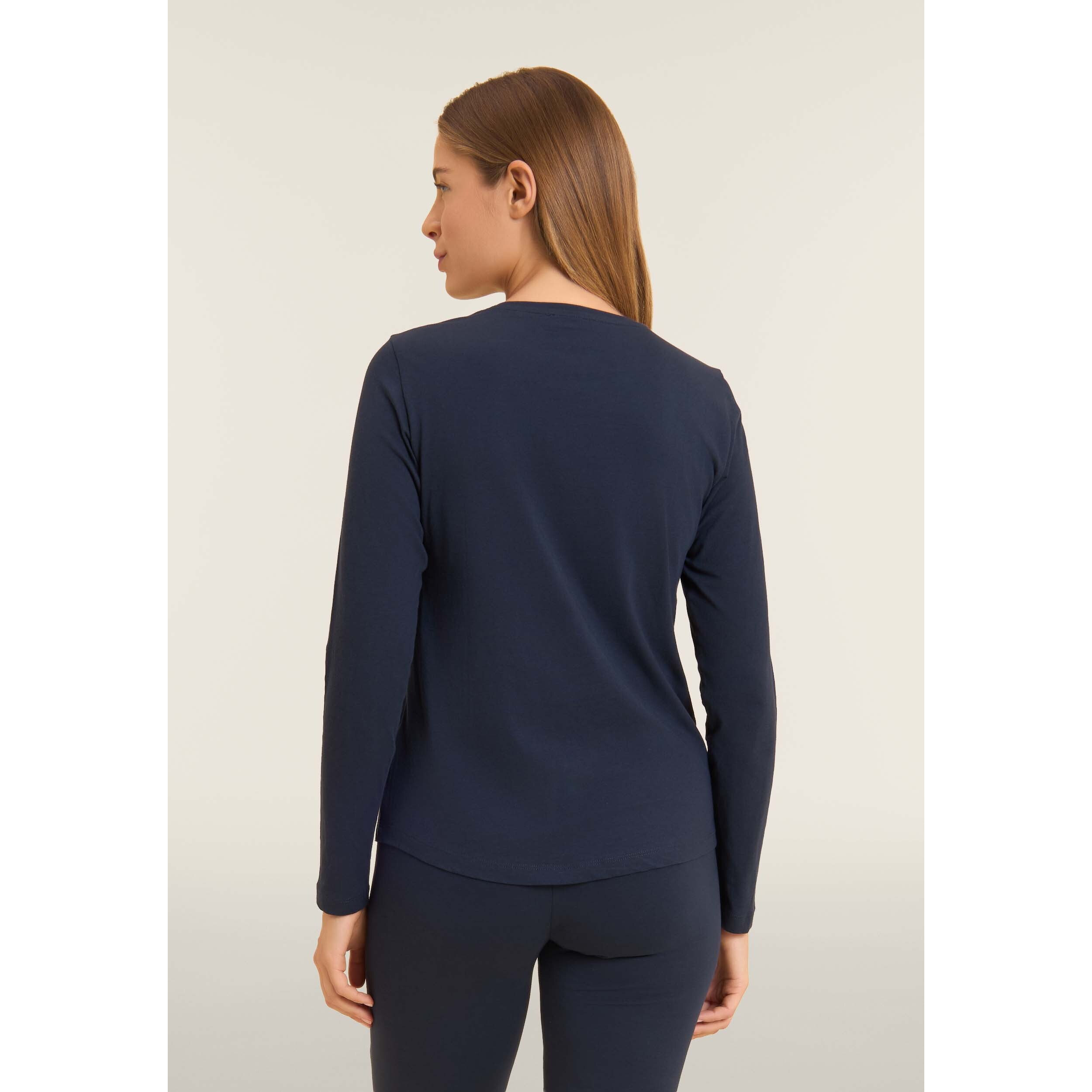 T-shirt da donna a manica lunga con fondo stondato