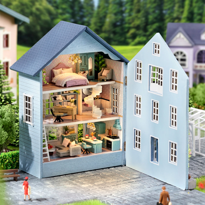 Mansione dell'Inchiostro. Modello 3D con design del pannello della porta aperta, realistico con grande dettaglio e luci led.