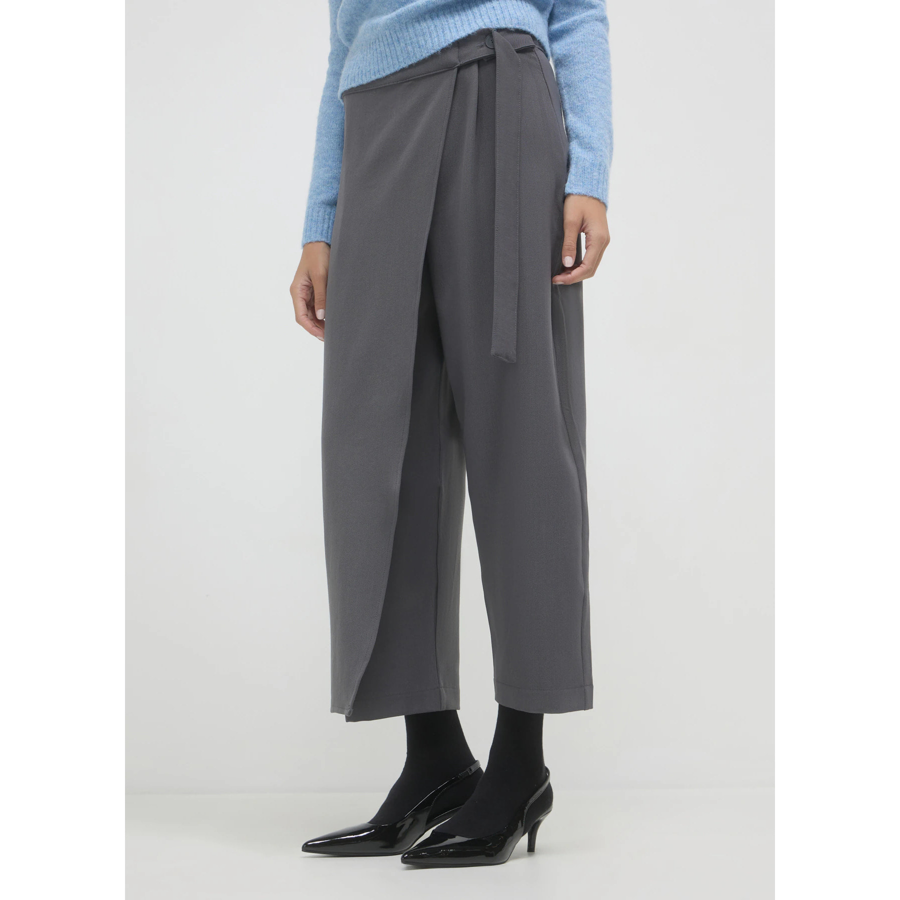 Pantalone con cintura