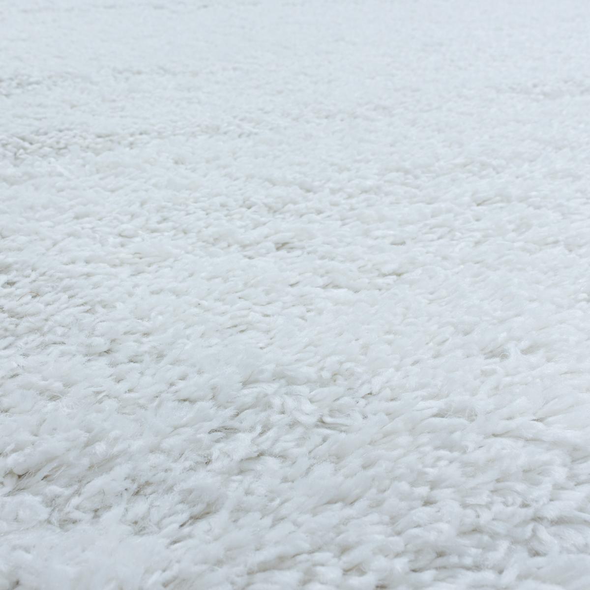 Tapis poils longs shaggy tissé motif uni TENI
