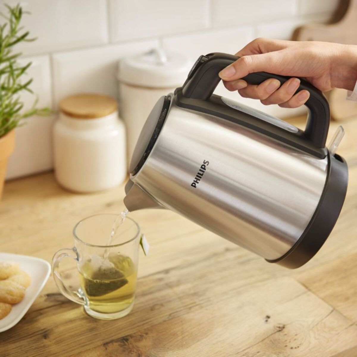Bouilloire PHILIPS HD9350/90 Bouilloire électrique Métal 1.7L, 2200W