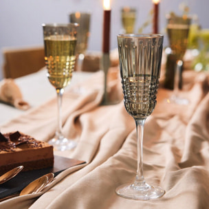 4 flûtes à champagne marrons 17cl