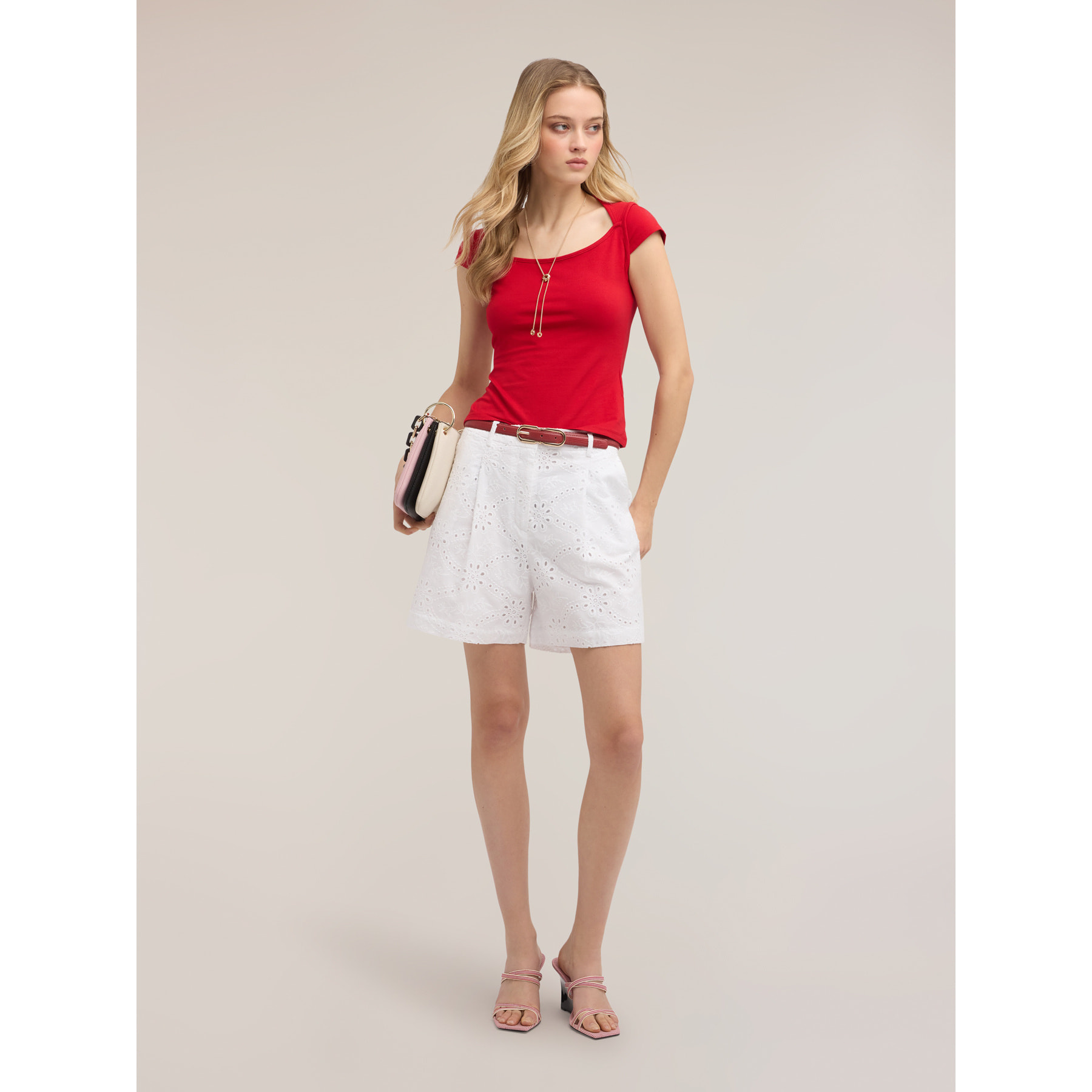 Motivi - T-shirt con scollo a barchetta - Rosso