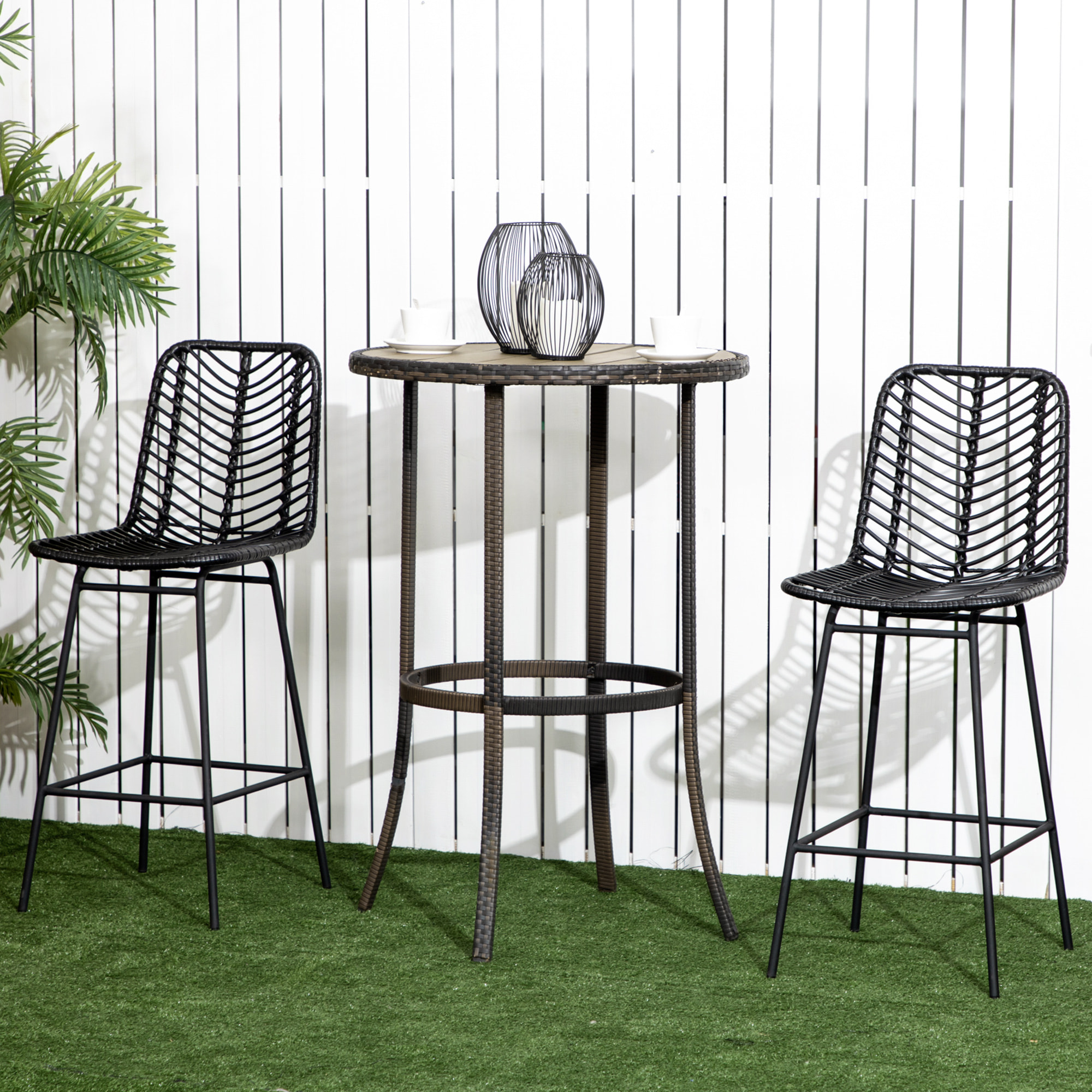 Lot de 2 tabourets de bar style colonial piètement acier résine tressée aspect rotin noir