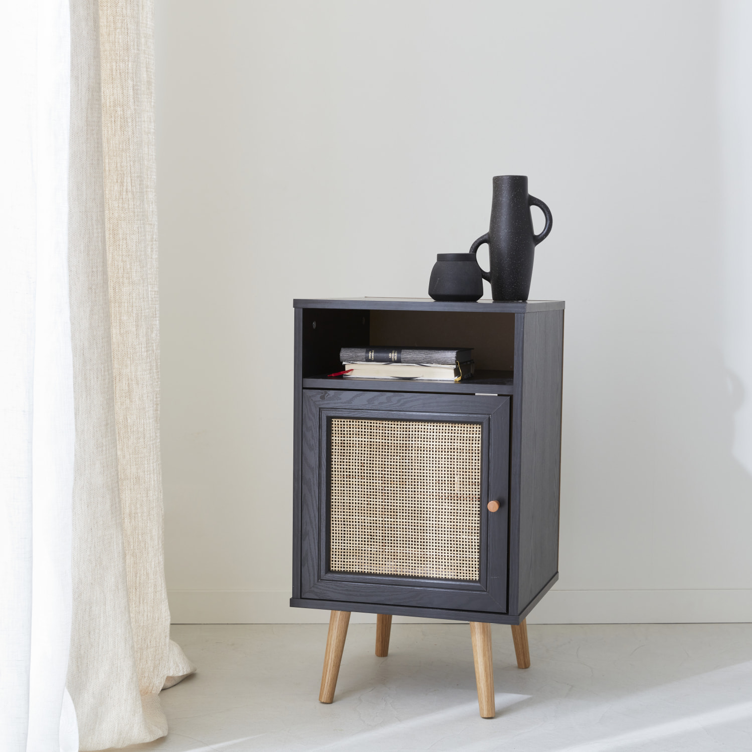 Table de chevet scandinave en cannage 1 porte BOHÈME